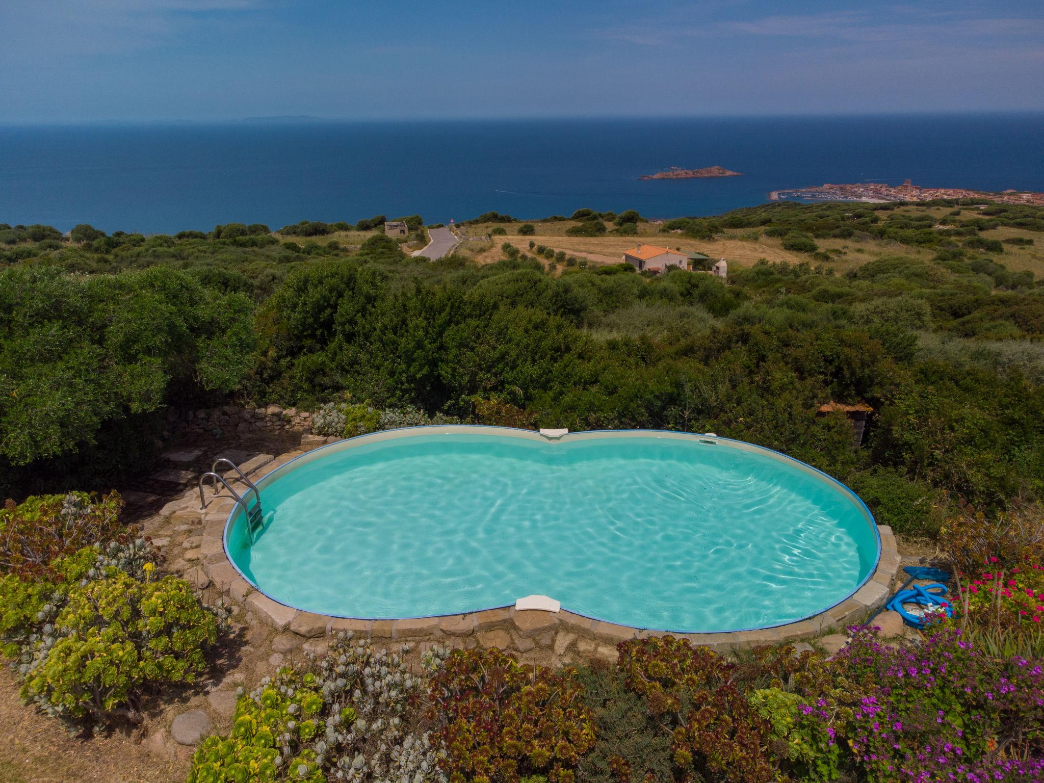 Photo 31 - Maison de 5 chambres à Trinità d'Agultu e Vignola avec piscine privée et jardin