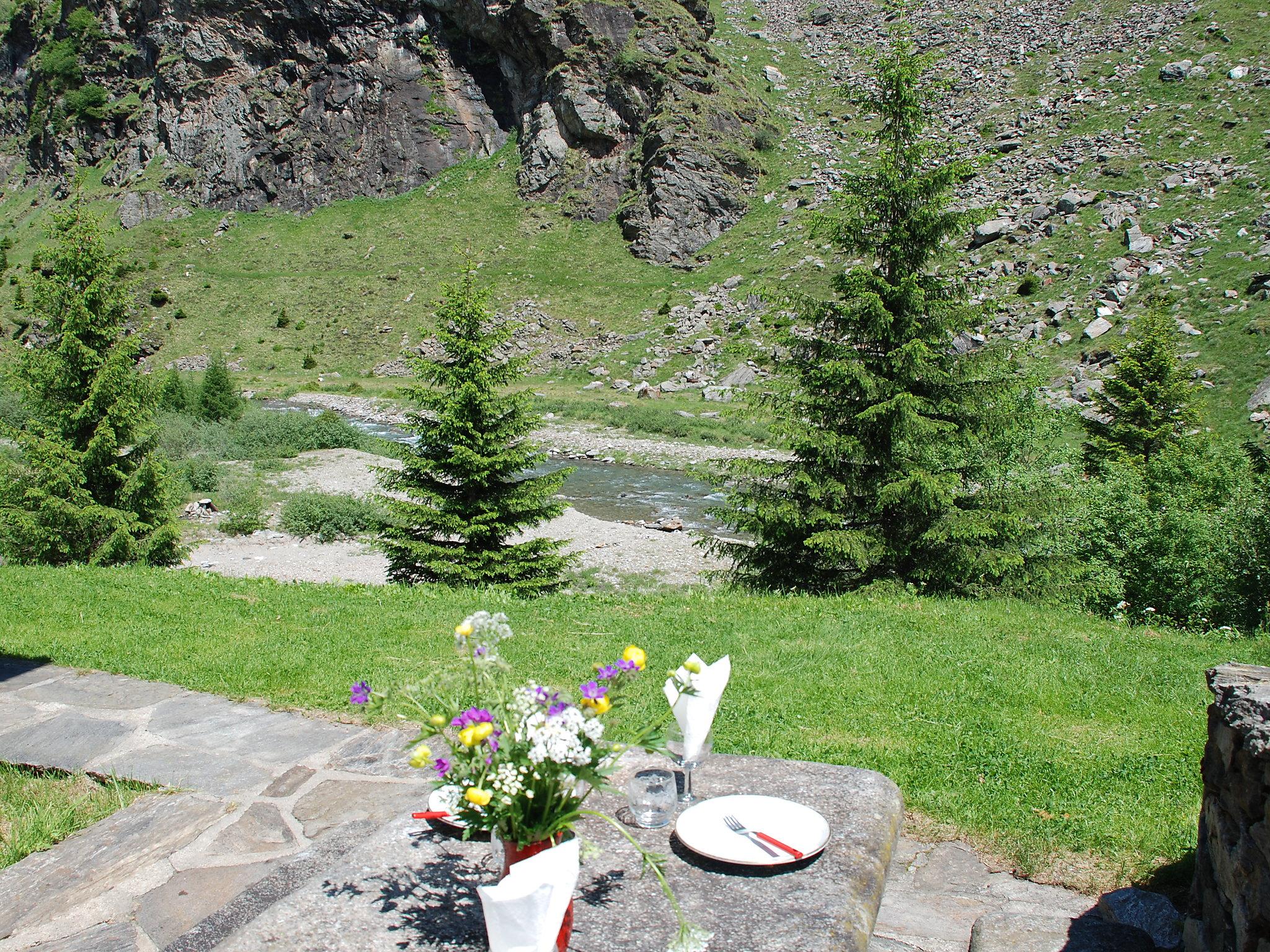 Foto 4 - Haus mit 2 Schlafzimmern in Serravalle mit garten und blick auf die berge