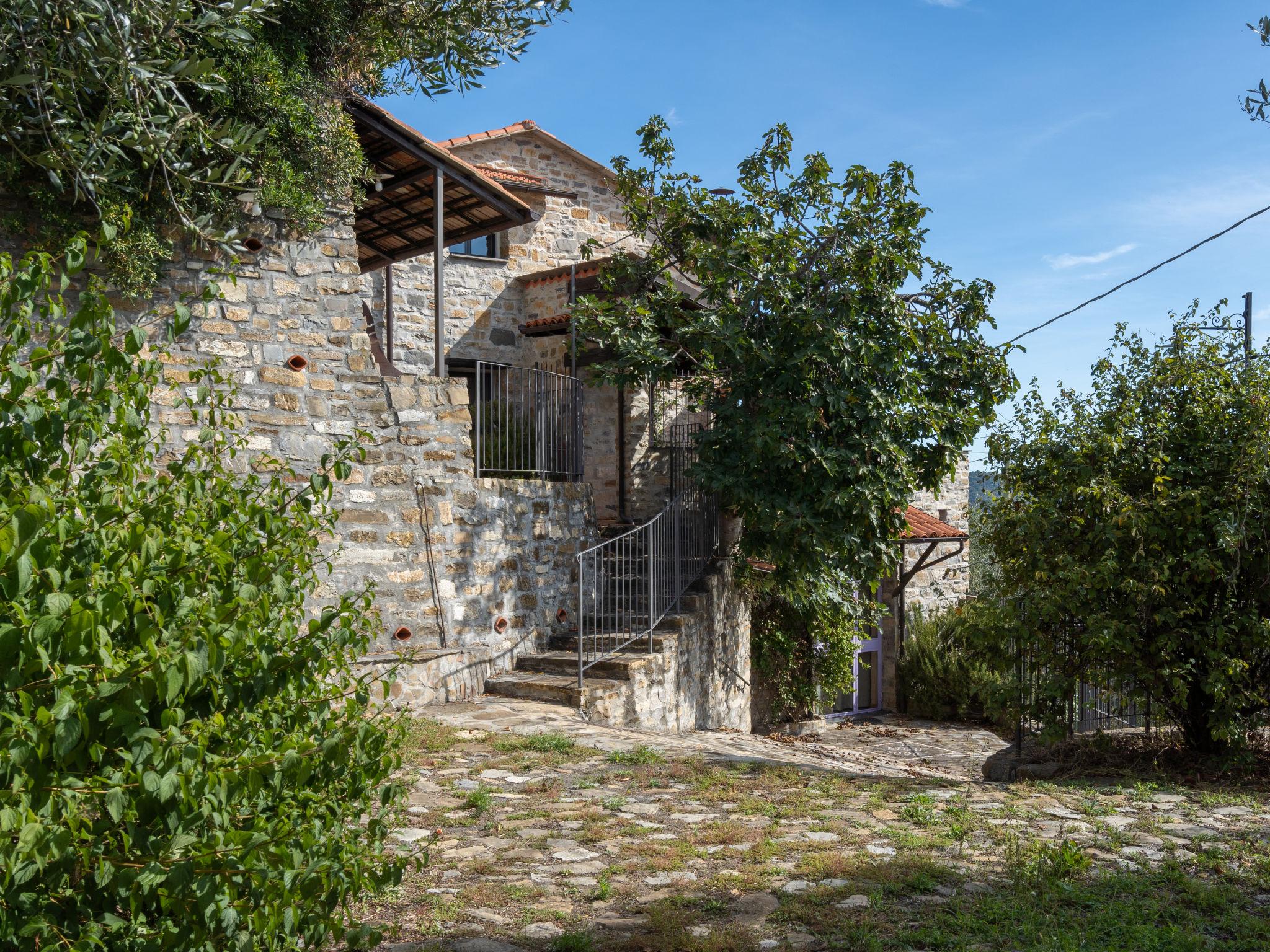 Foto 20 - Haus mit 4 Schlafzimmern in Pontedassio mit terrasse