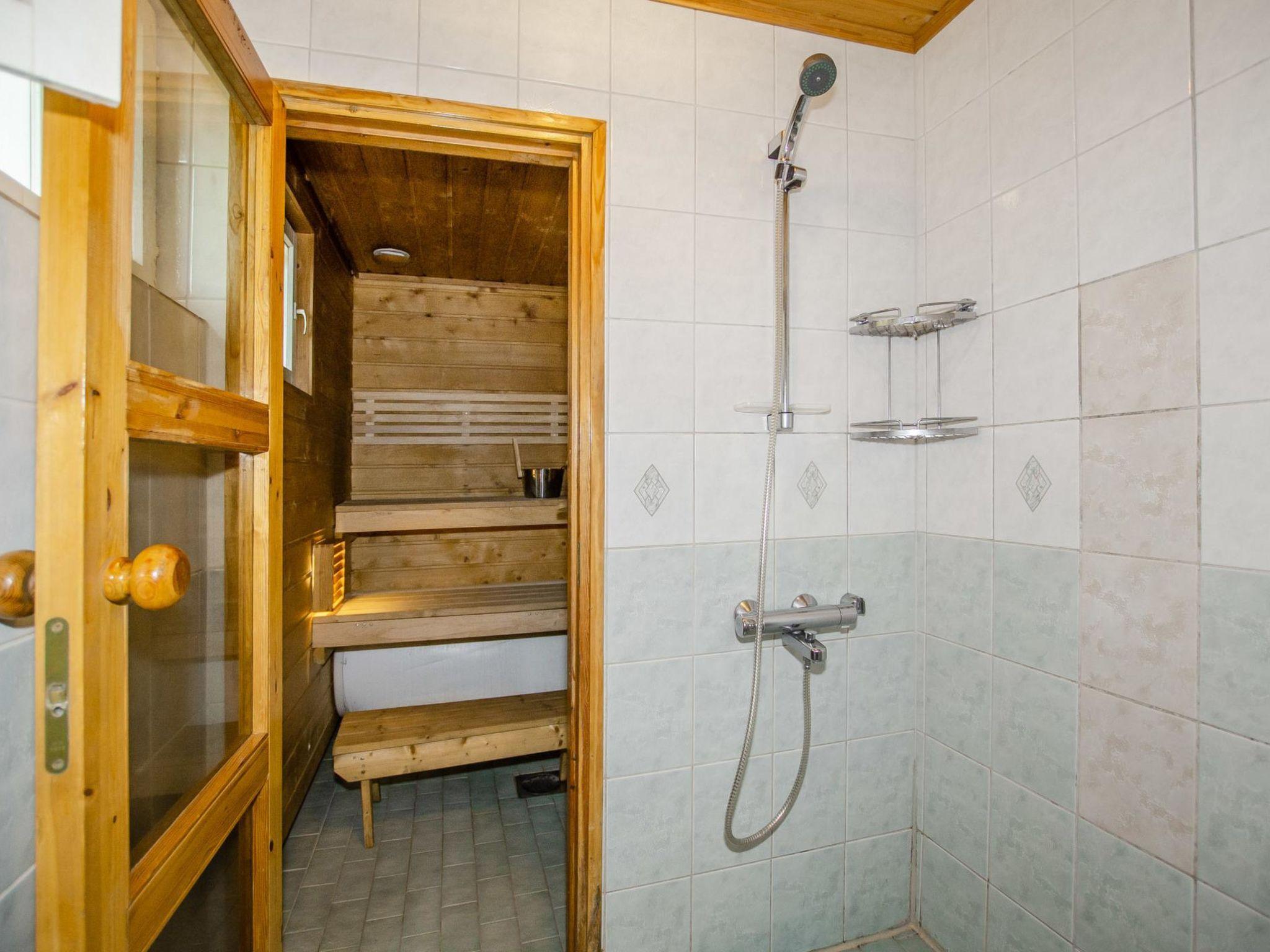 Foto 20 - Casa de 2 habitaciones en Lieksa con sauna