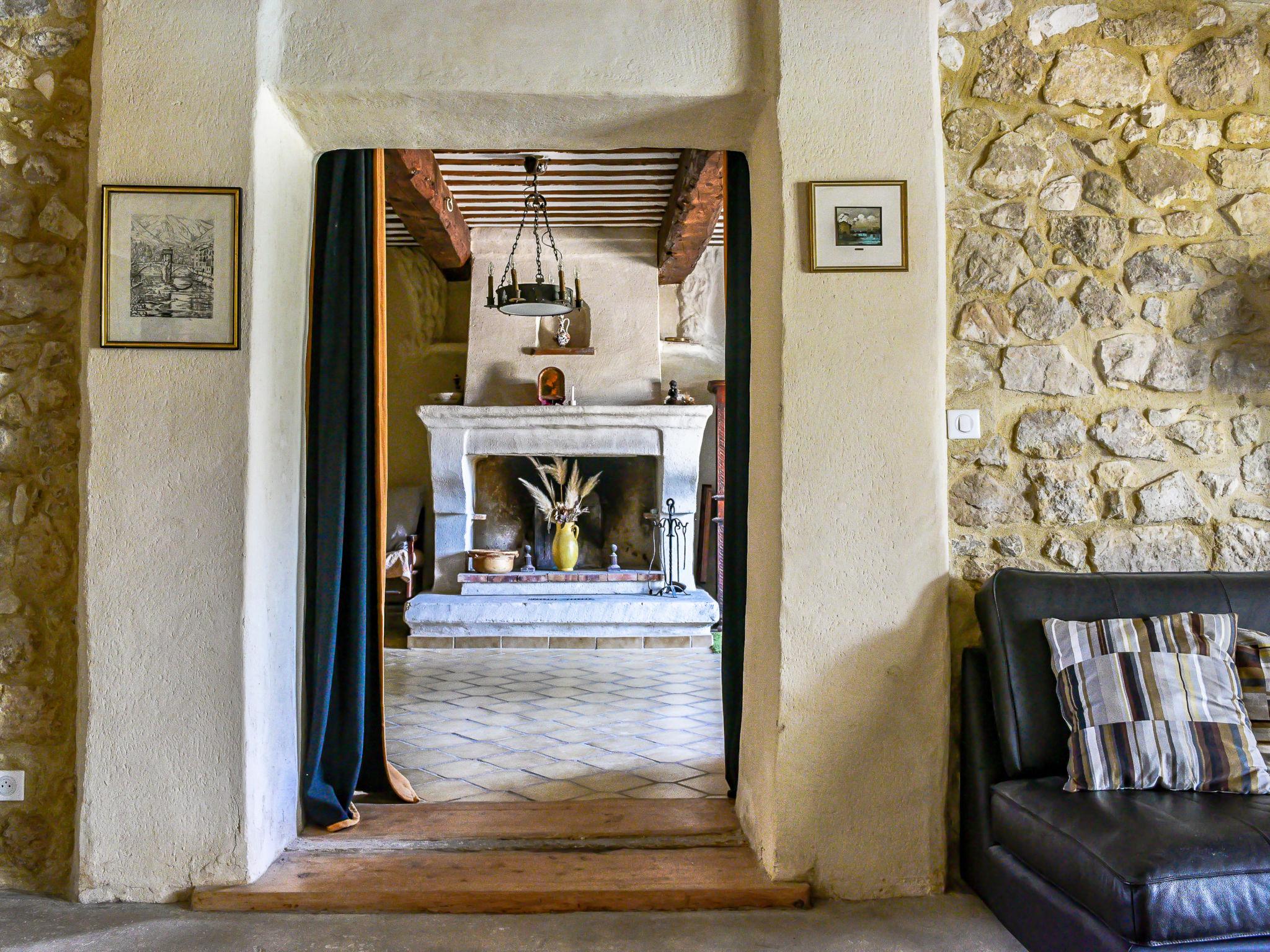 Photo 9 - Maison de 4 chambres à Pernes-les-Fontaines avec piscine privée et jardin