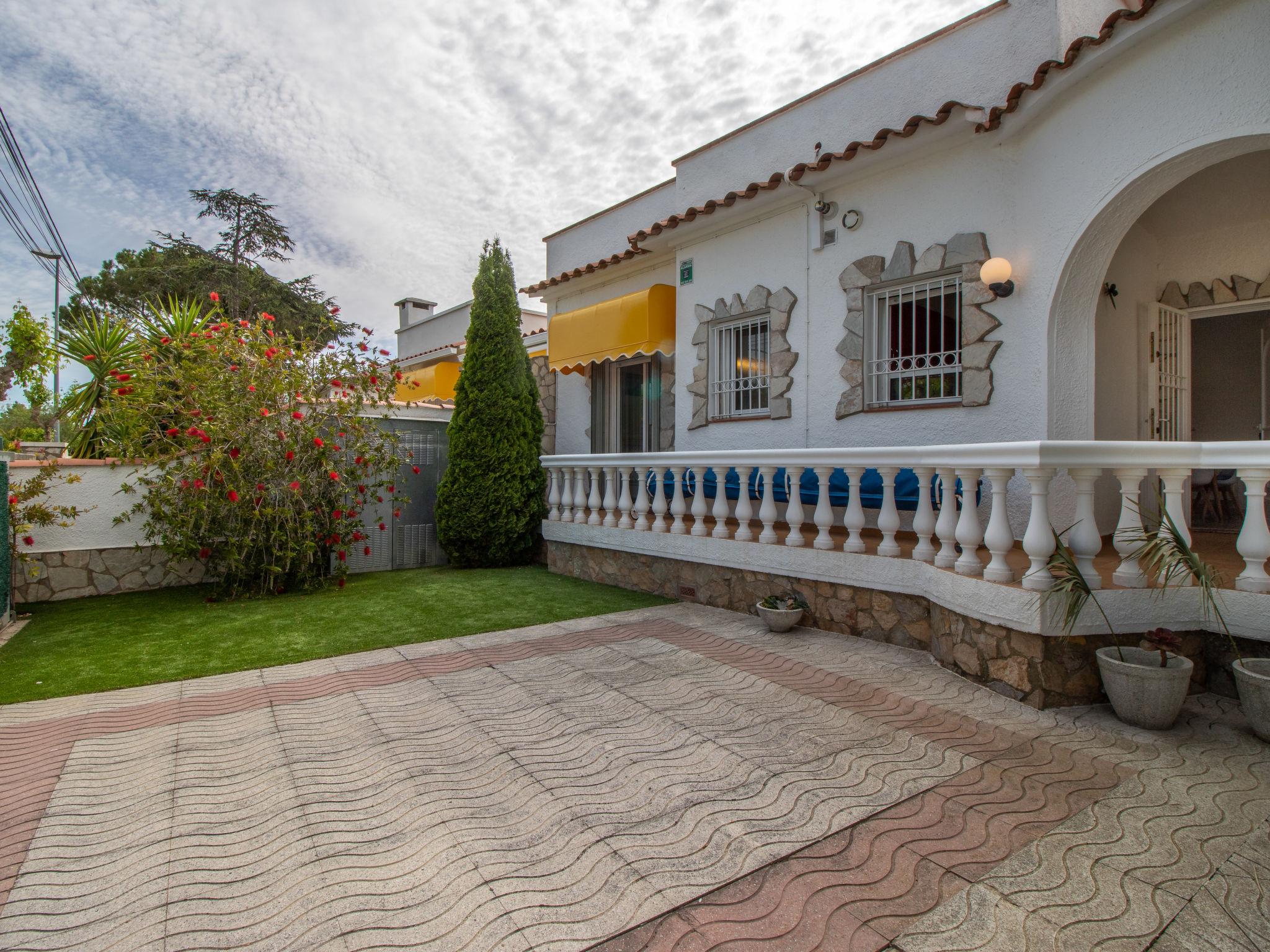 Photo 23 - 2 bedroom House in Castelló d'Empúries with private pool and garden