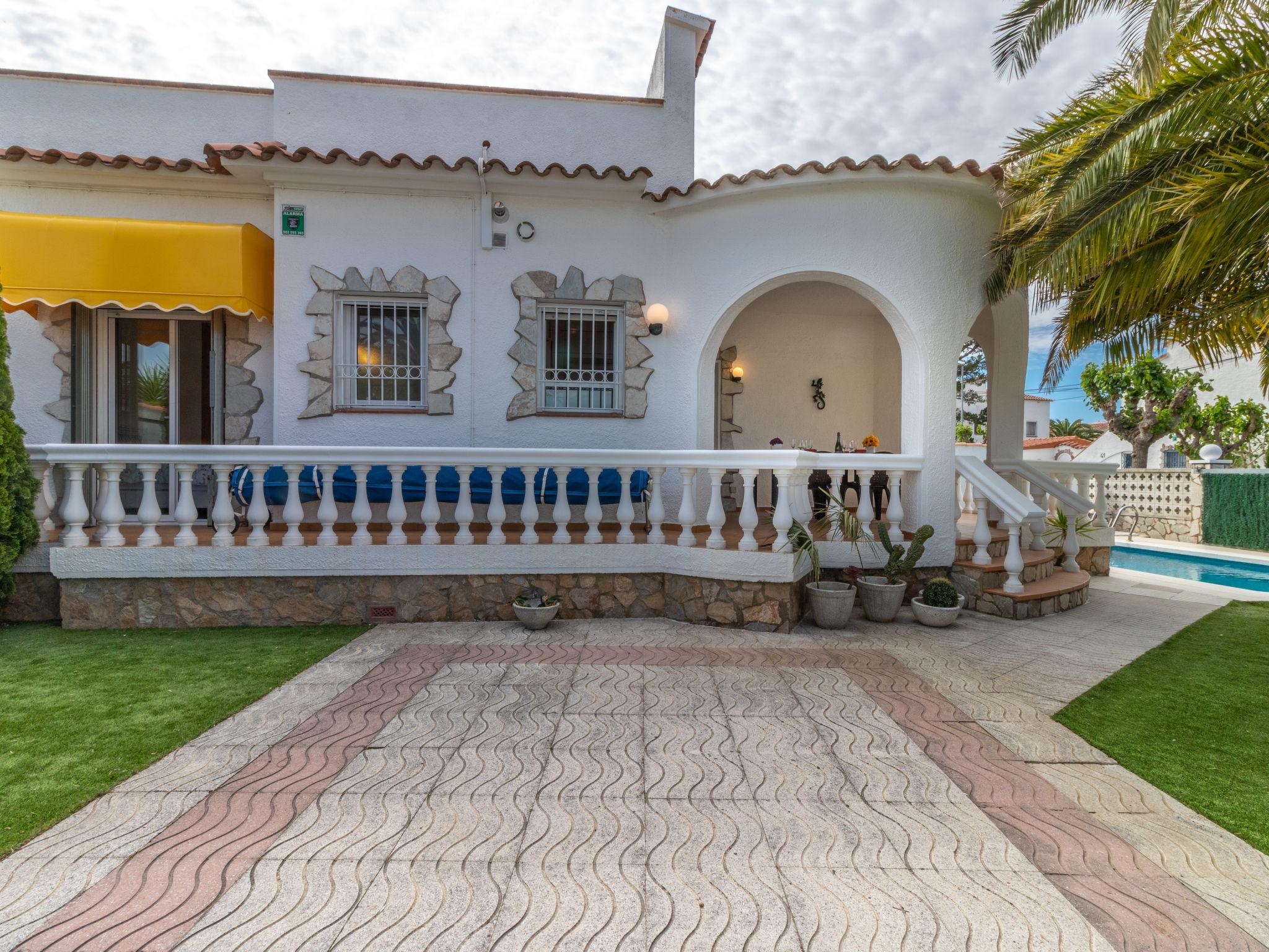 Foto 21 - Casa con 2 camere da letto a Castelló d'Empúries con piscina privata e vista mare