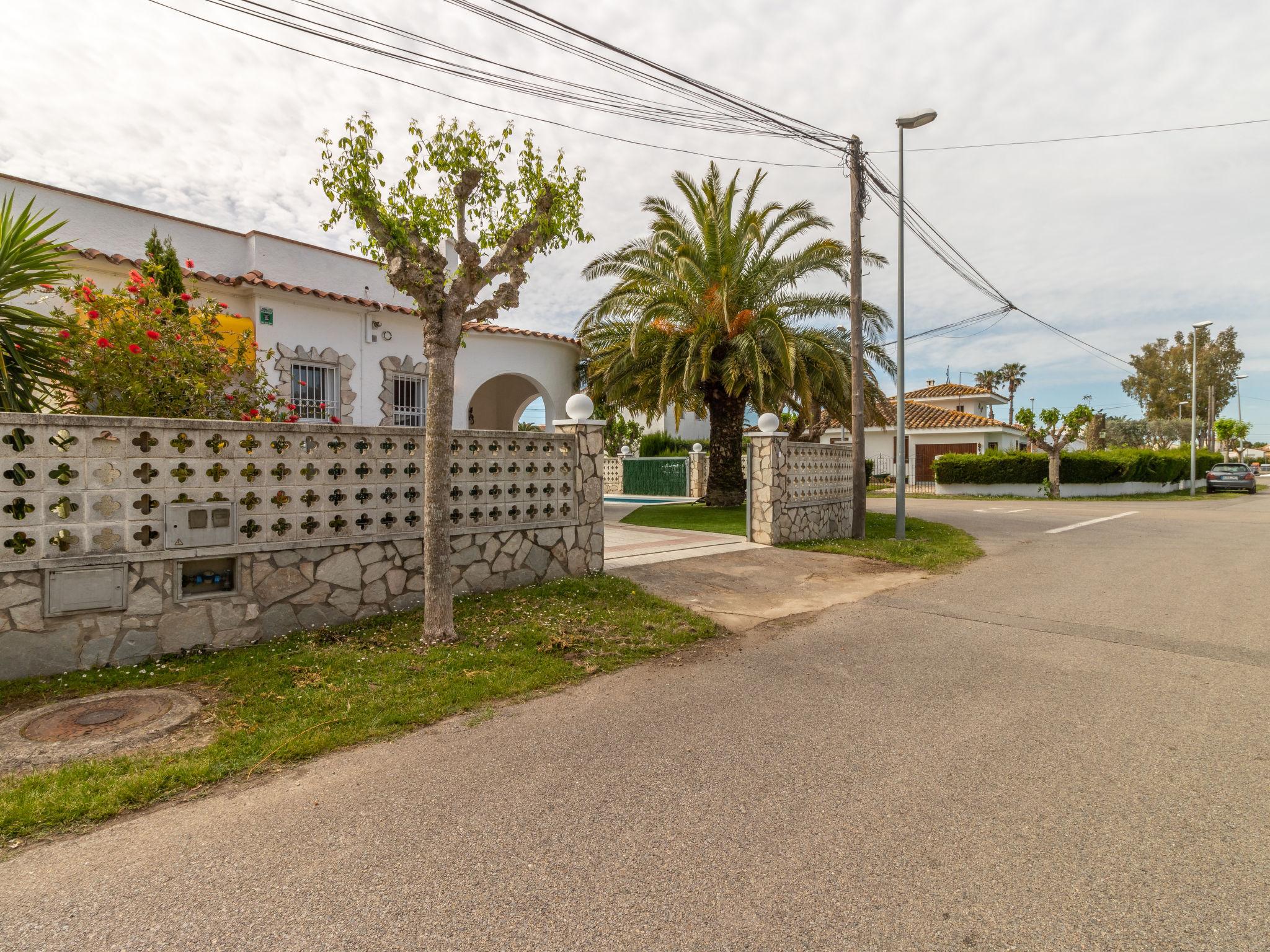 Photo 24 - 2 bedroom House in Castelló d'Empúries with private pool and sea view