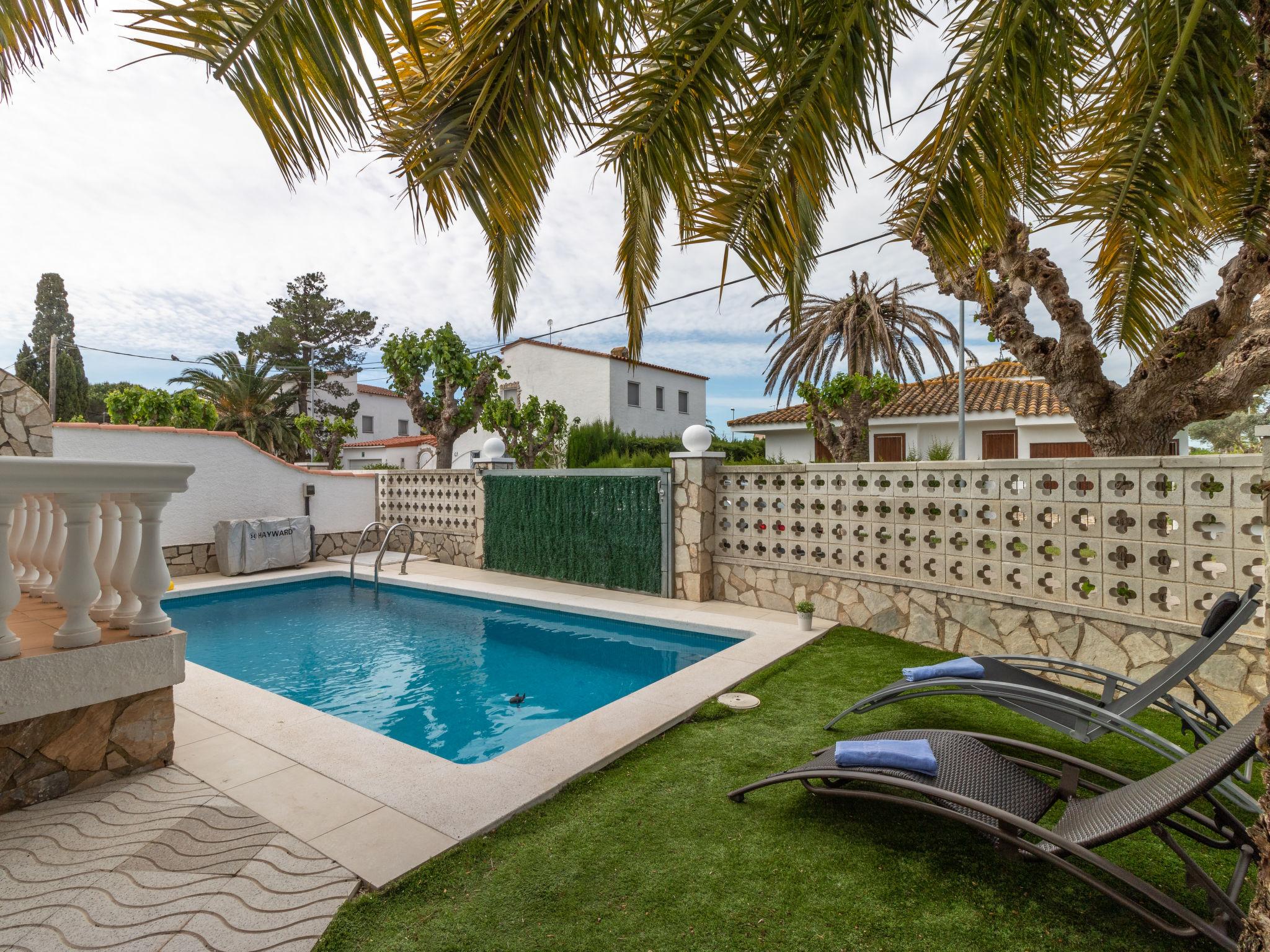 Foto 19 - Casa de 2 quartos em Castelló d'Empúries com piscina privada e vistas do mar