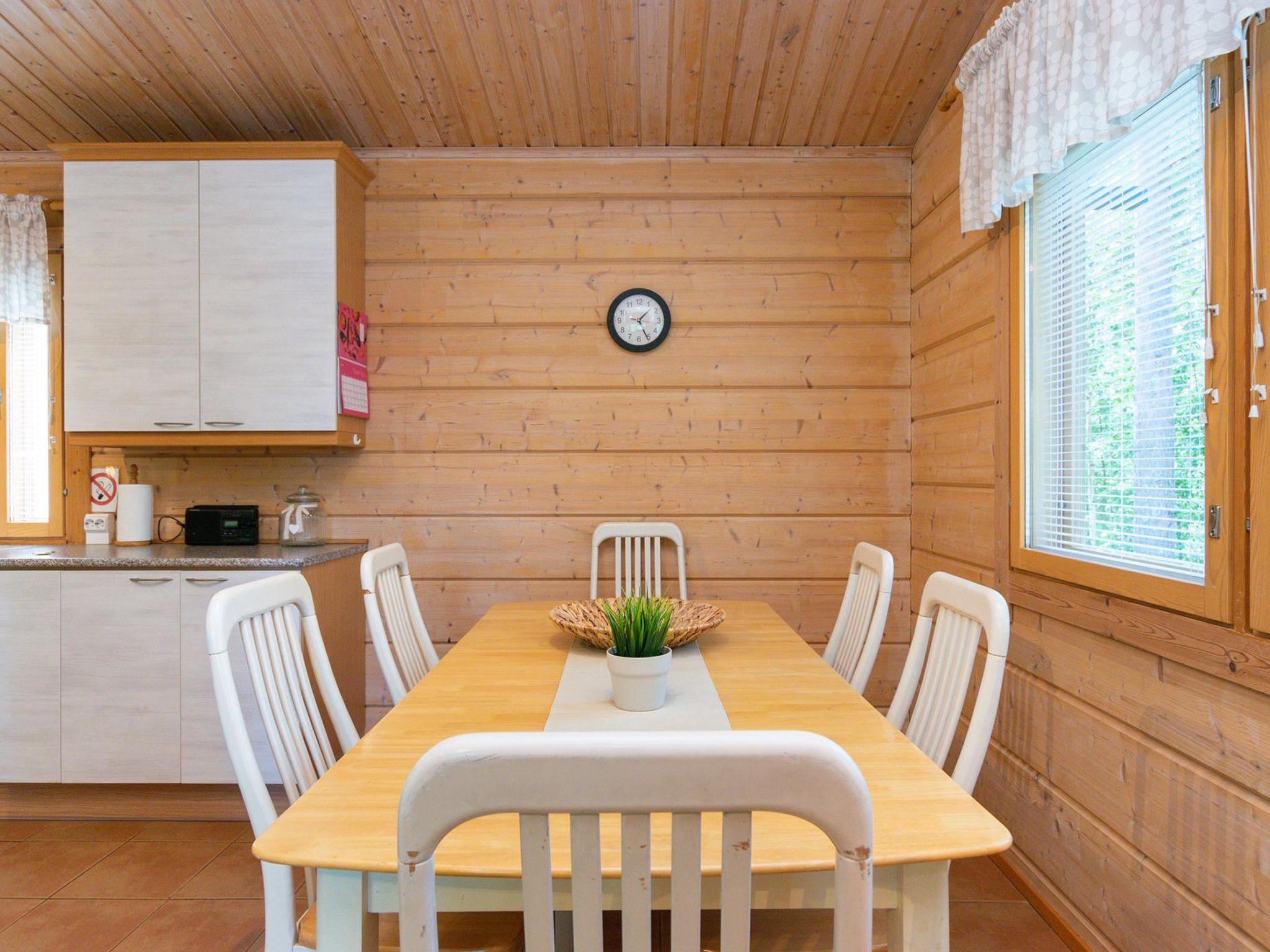 Foto 14 - Casa de 2 quartos em Enonkoski com sauna e banheira de hidromassagem