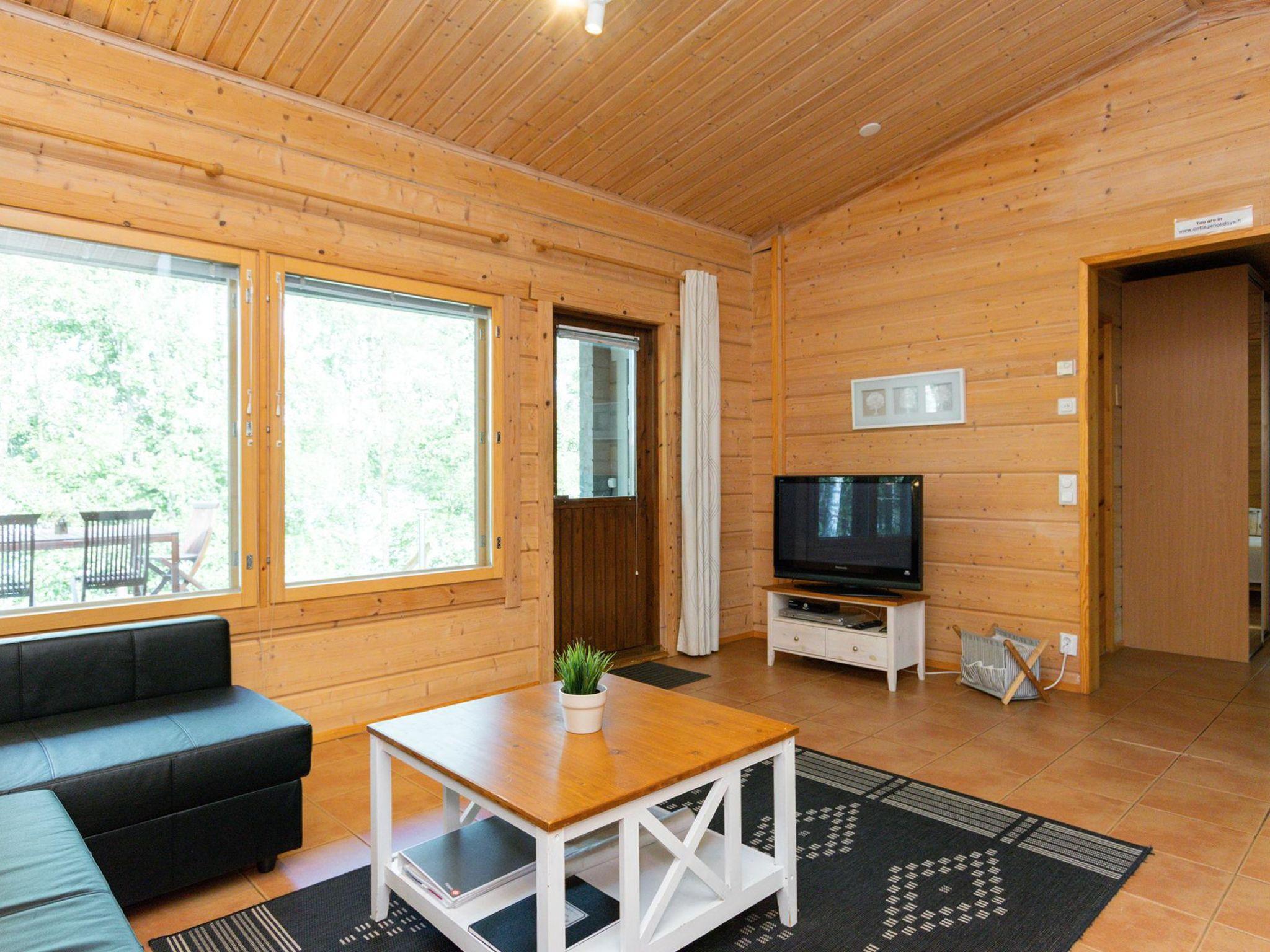 Foto 13 - Casa de 2 quartos em Enonkoski com sauna e banheira de hidromassagem