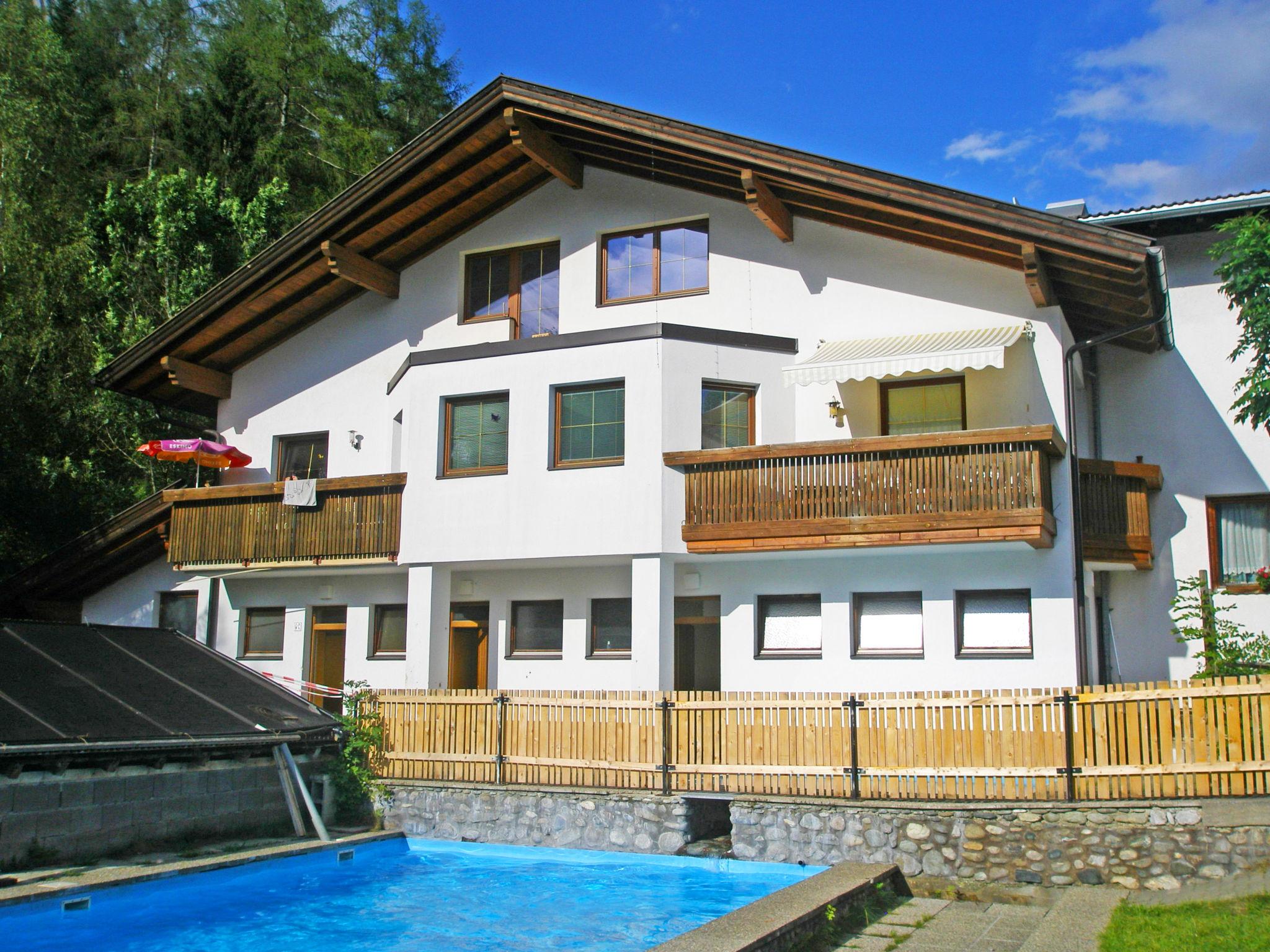 Photo 1 - Appartement de 2 chambres à Nassereith avec piscine et jardin