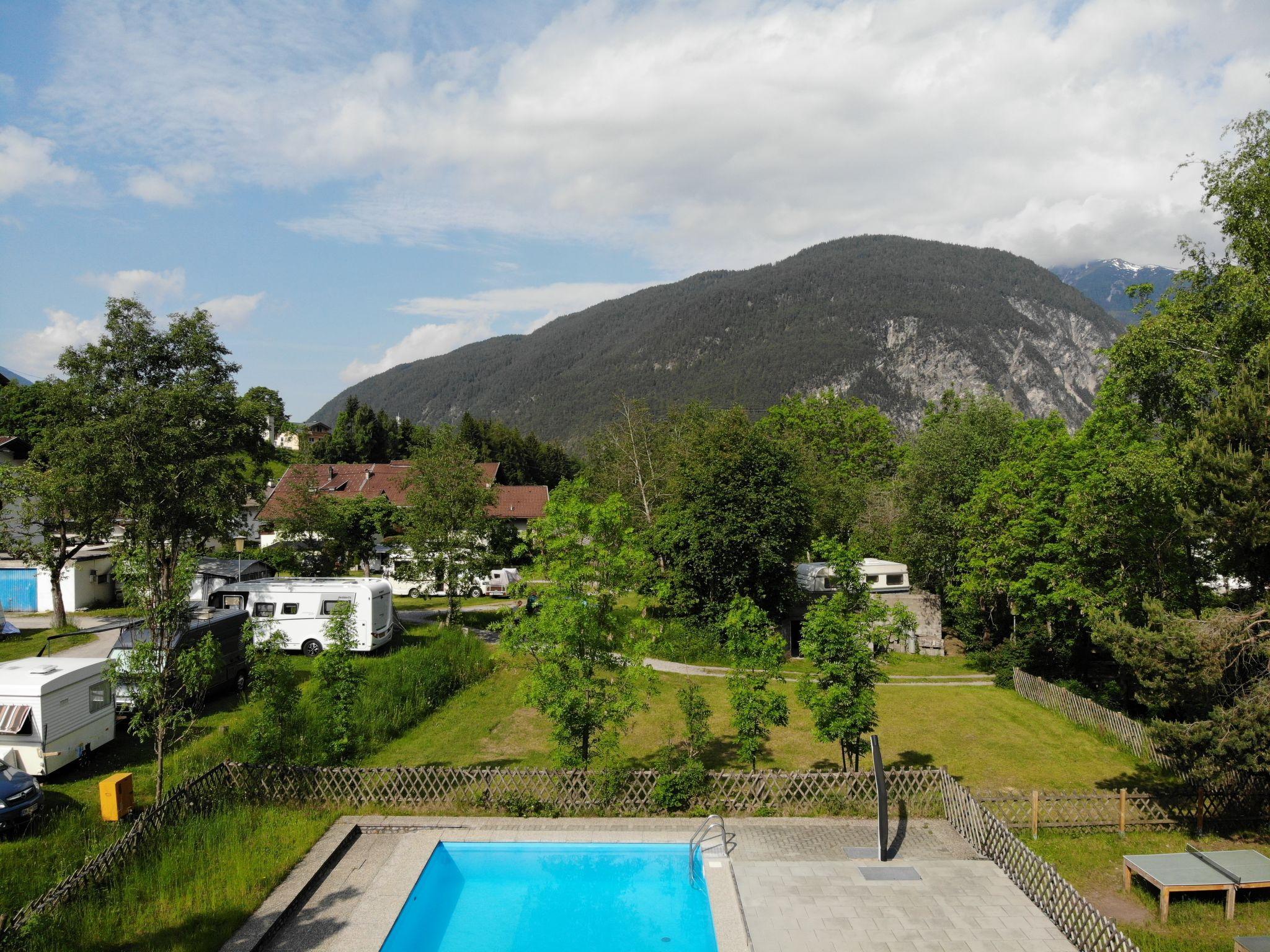 Foto 14 - Apartamento de 2 habitaciones en Nassereith con piscina y vistas a la montaña