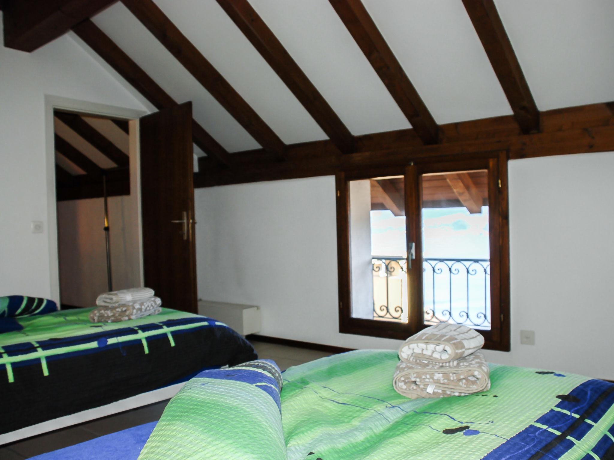 Foto 10 - Apartment mit 2 Schlafzimmern in Ronco sopra Ascona mit blick auf die berge