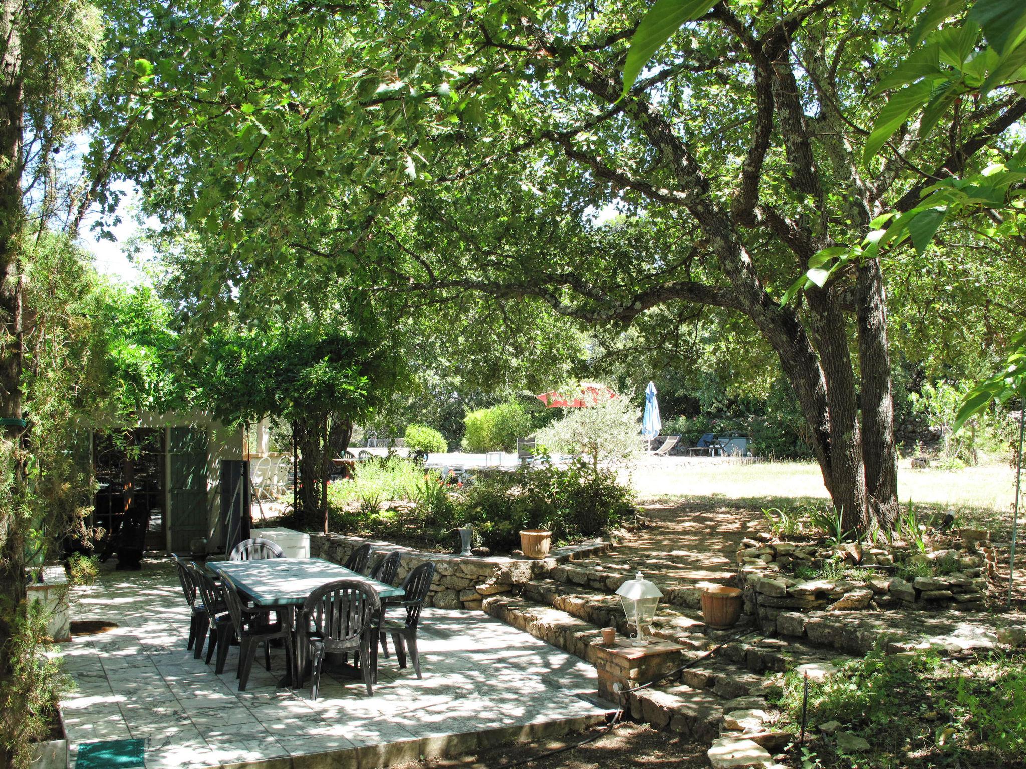 Photo 25 - Maison de 4 chambres à Lorgues avec piscine privée et jardin