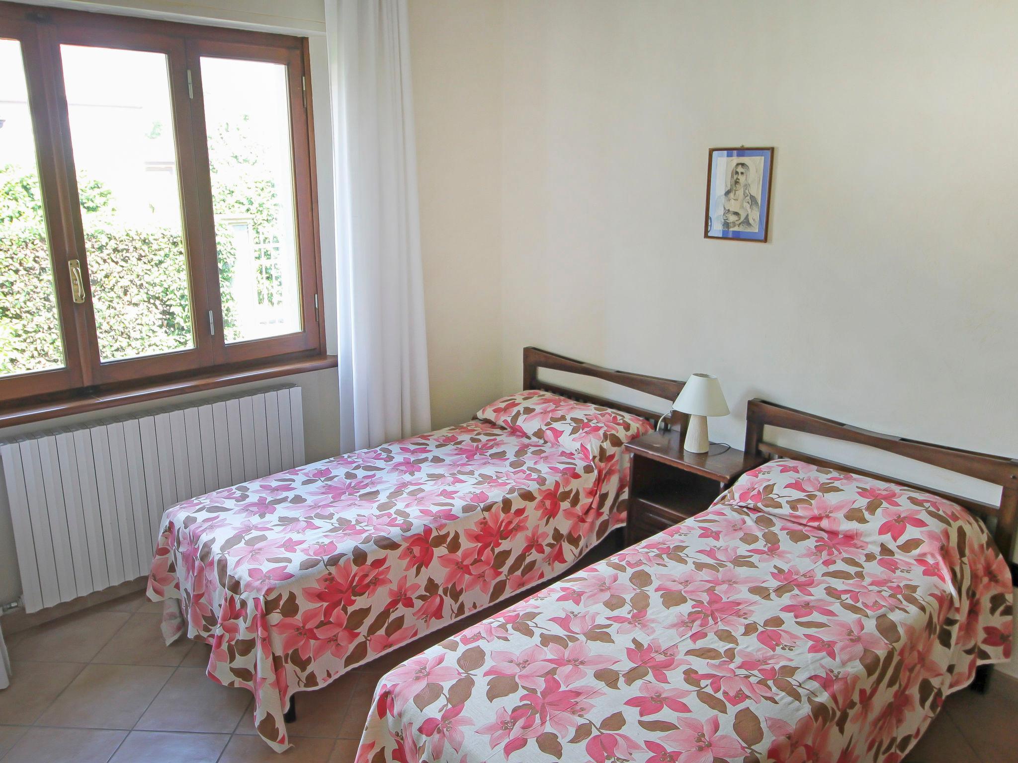 Foto 12 - Casa con 3 camere da letto a Pietrasanta con giardino e vista mare