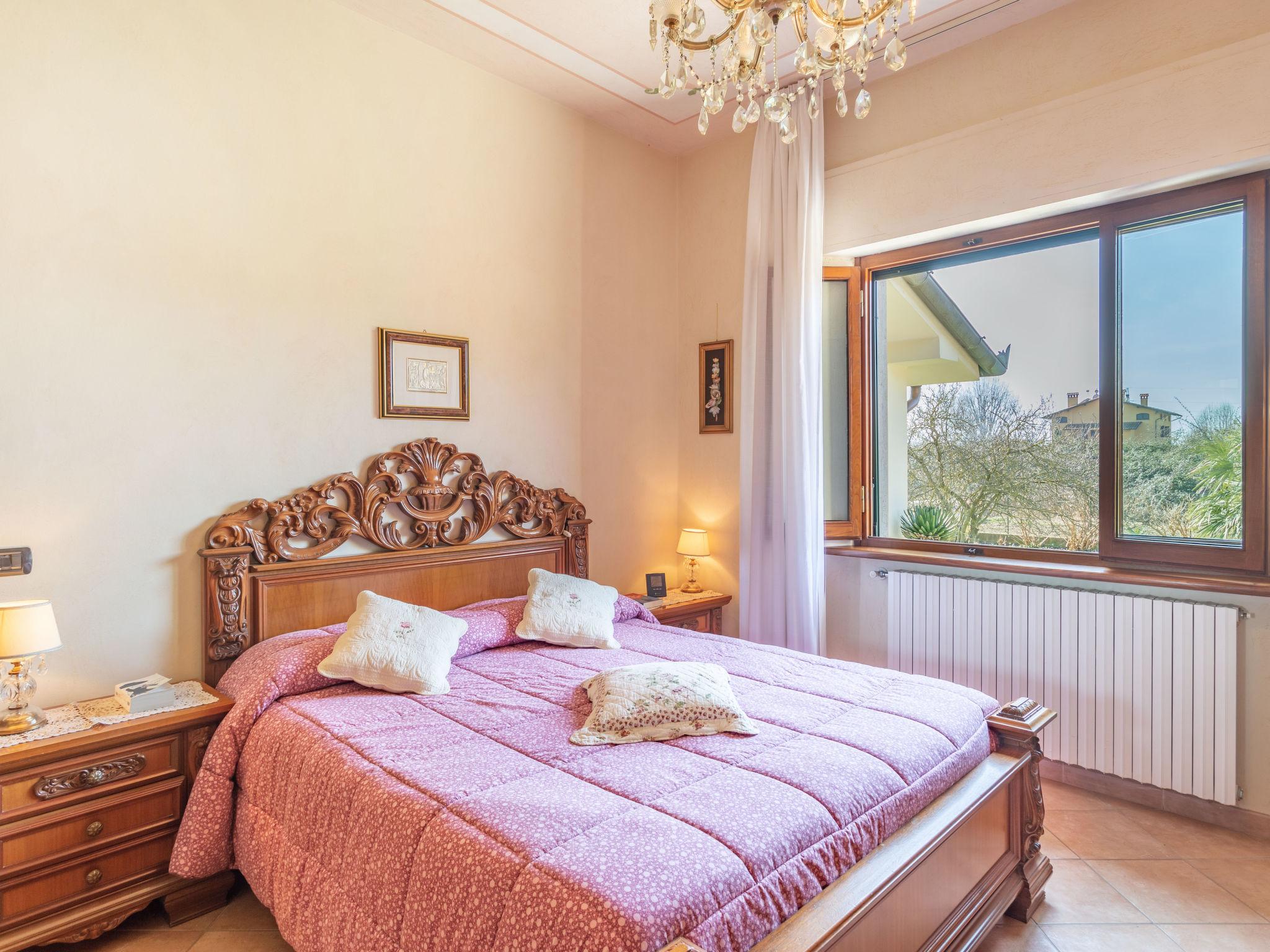Foto 9 - Casa de 3 quartos em Pietrasanta com jardim e vistas do mar