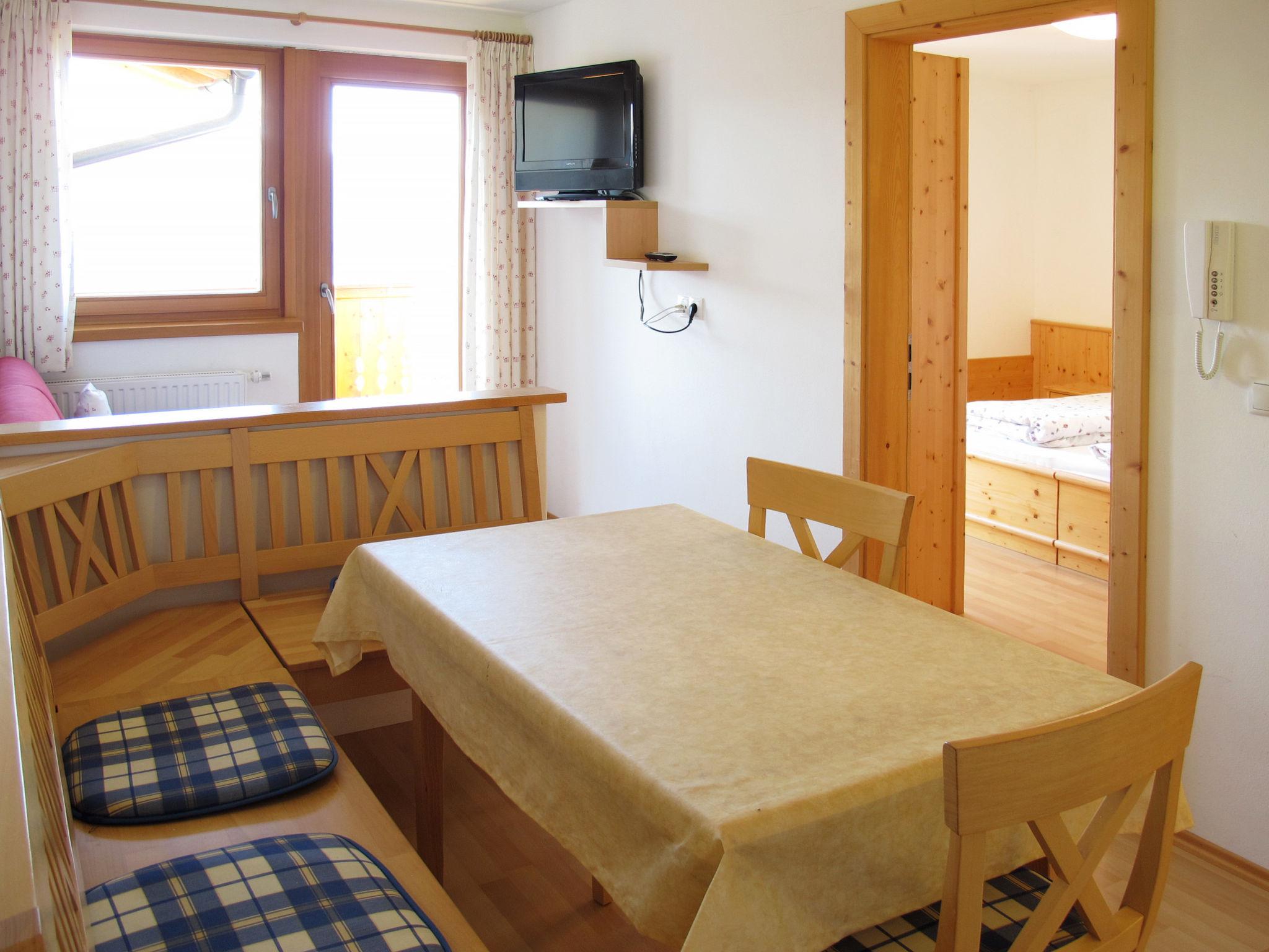 Photo 3 - Appartement de 2 chambres à Rio di Pusteria avec vues sur la montagne