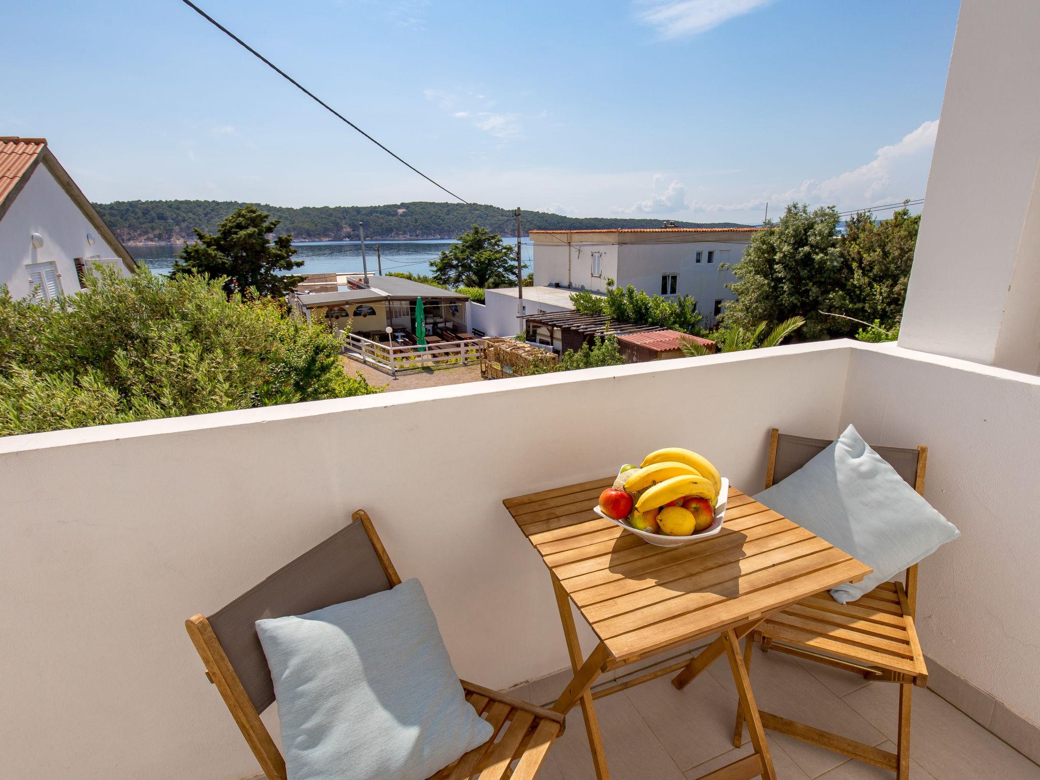 Photo 12 - 1 bedroom Apartment in Rab with sea view