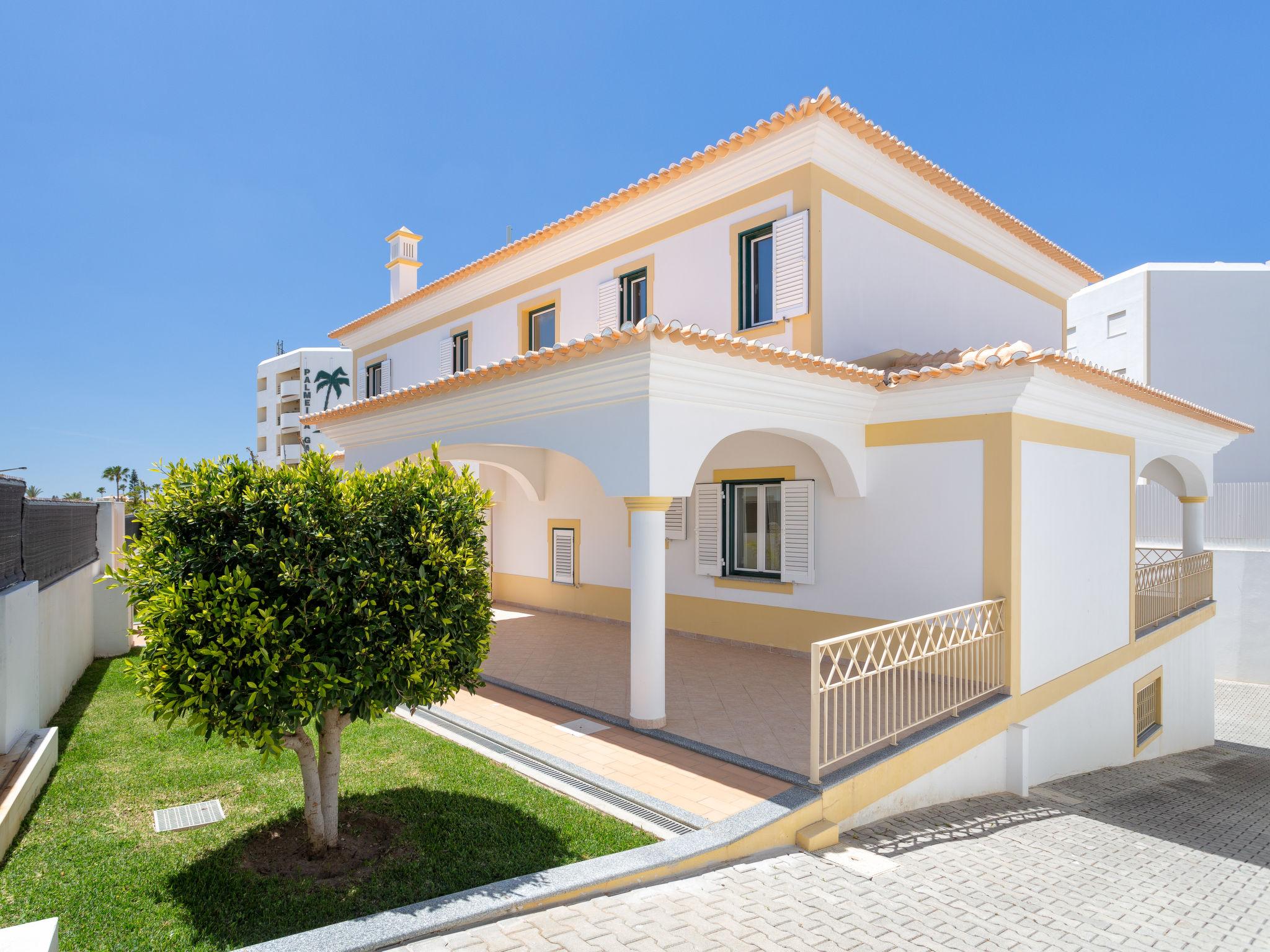 Foto 19 - Casa de 4 habitaciones en Albufeira con piscina privada y vistas al mar