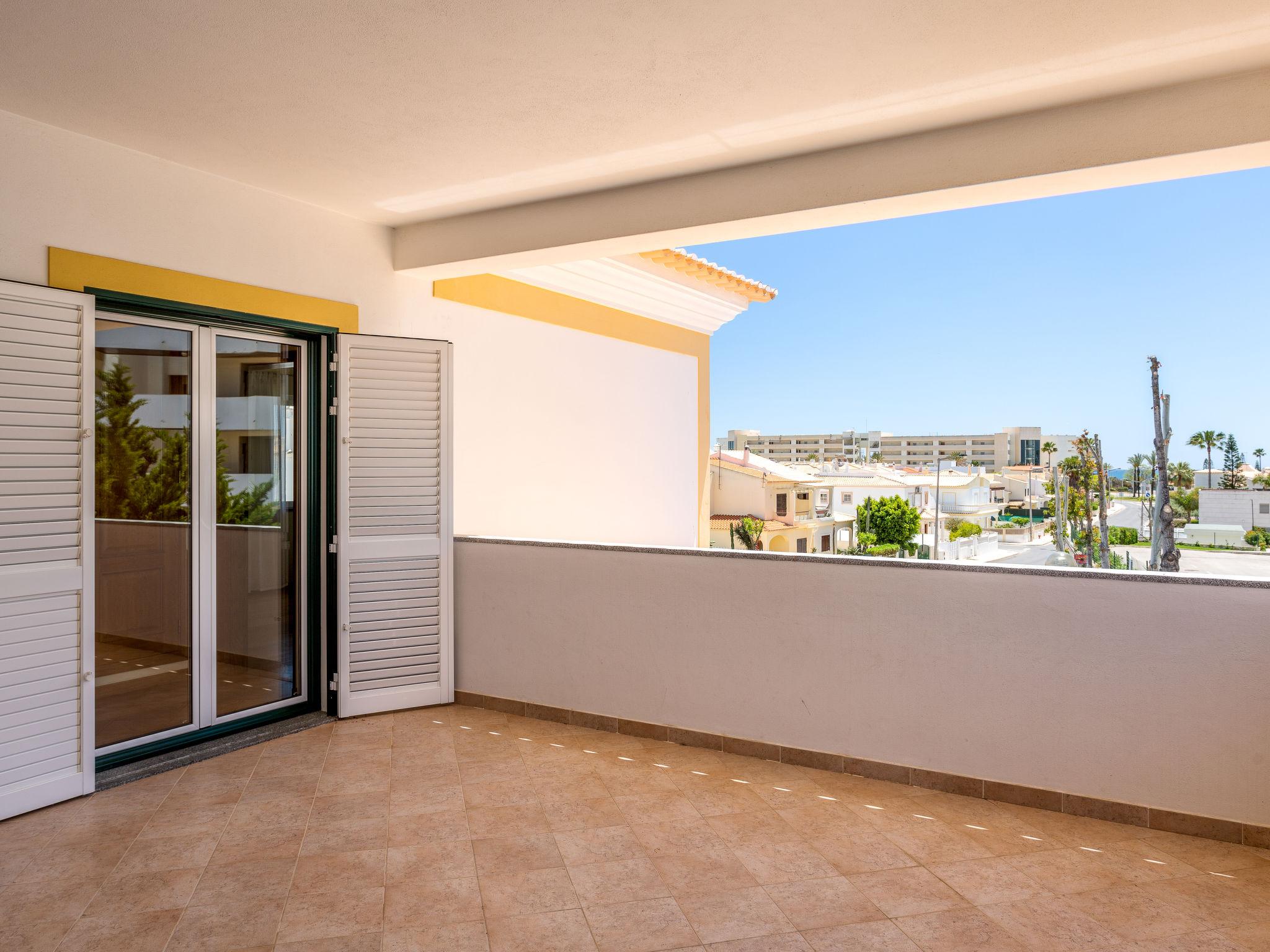 Photo 20 - 4 bedroom House in Albufeira with private pool and sea view