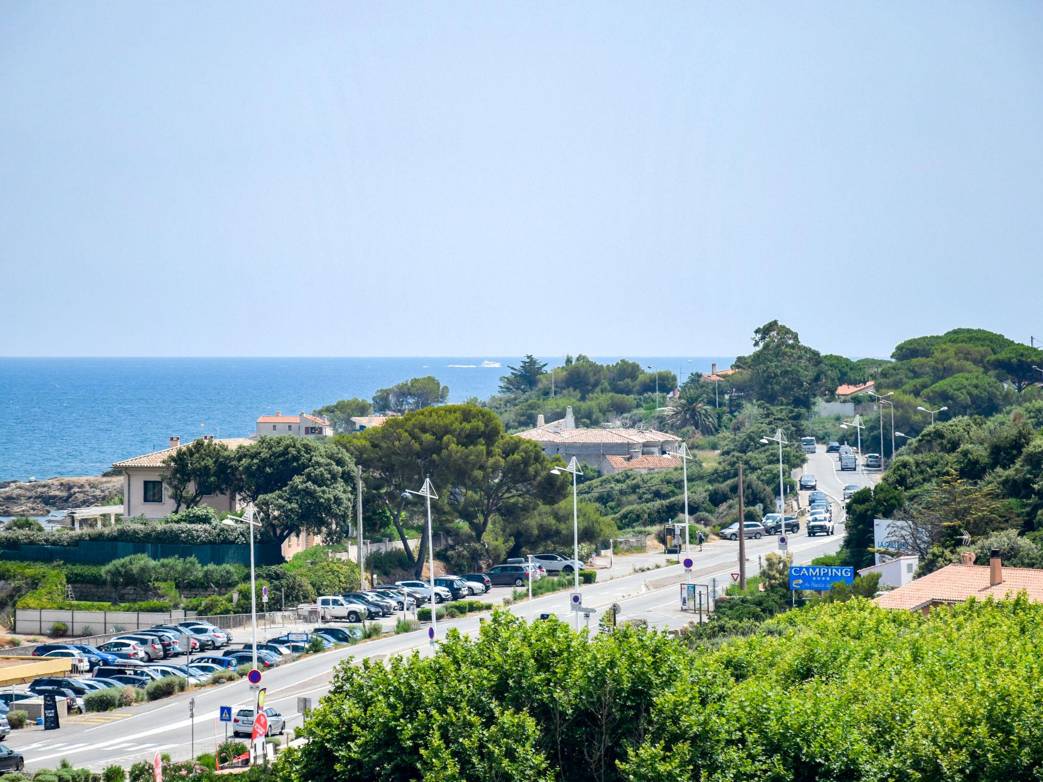 Foto 33 - Apartment mit 1 Schlafzimmer in Roquebrune-sur-Argens mit schwimmbad und blick aufs meer