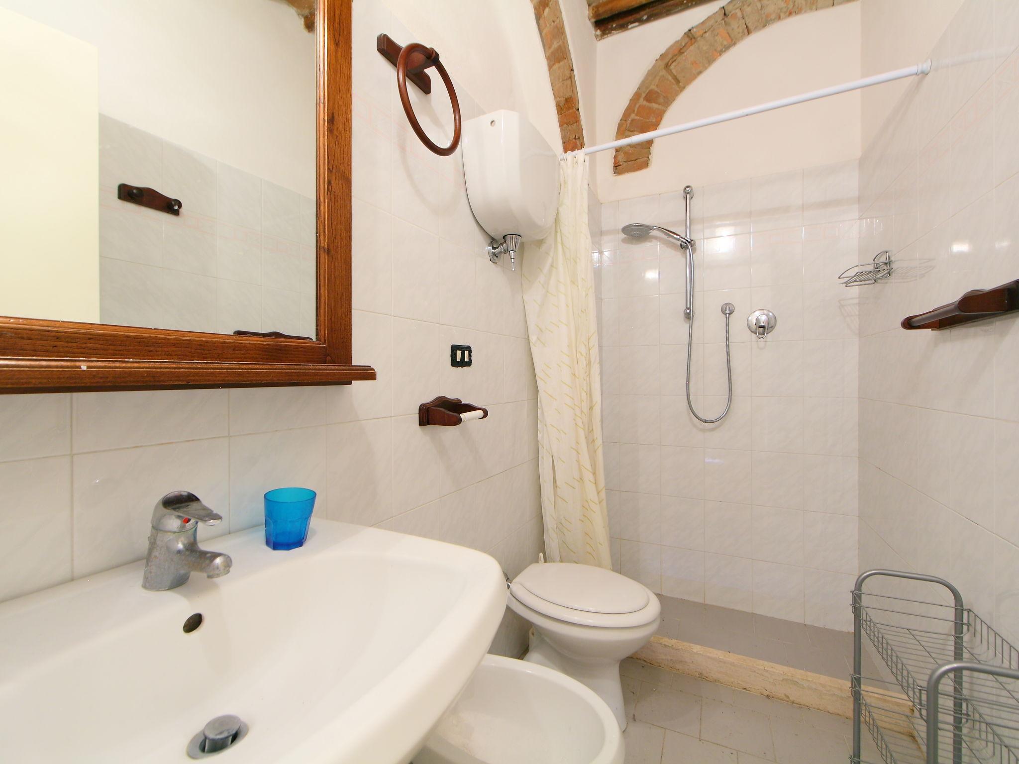 Photo 12 - 2 bedroom Apartment in Asciano with swimming pool and garden