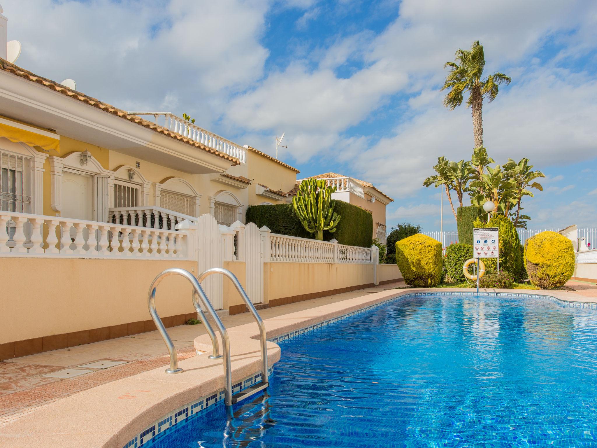 Photo 1 - 2 bedroom House in Los Alcázares with swimming pool and terrace