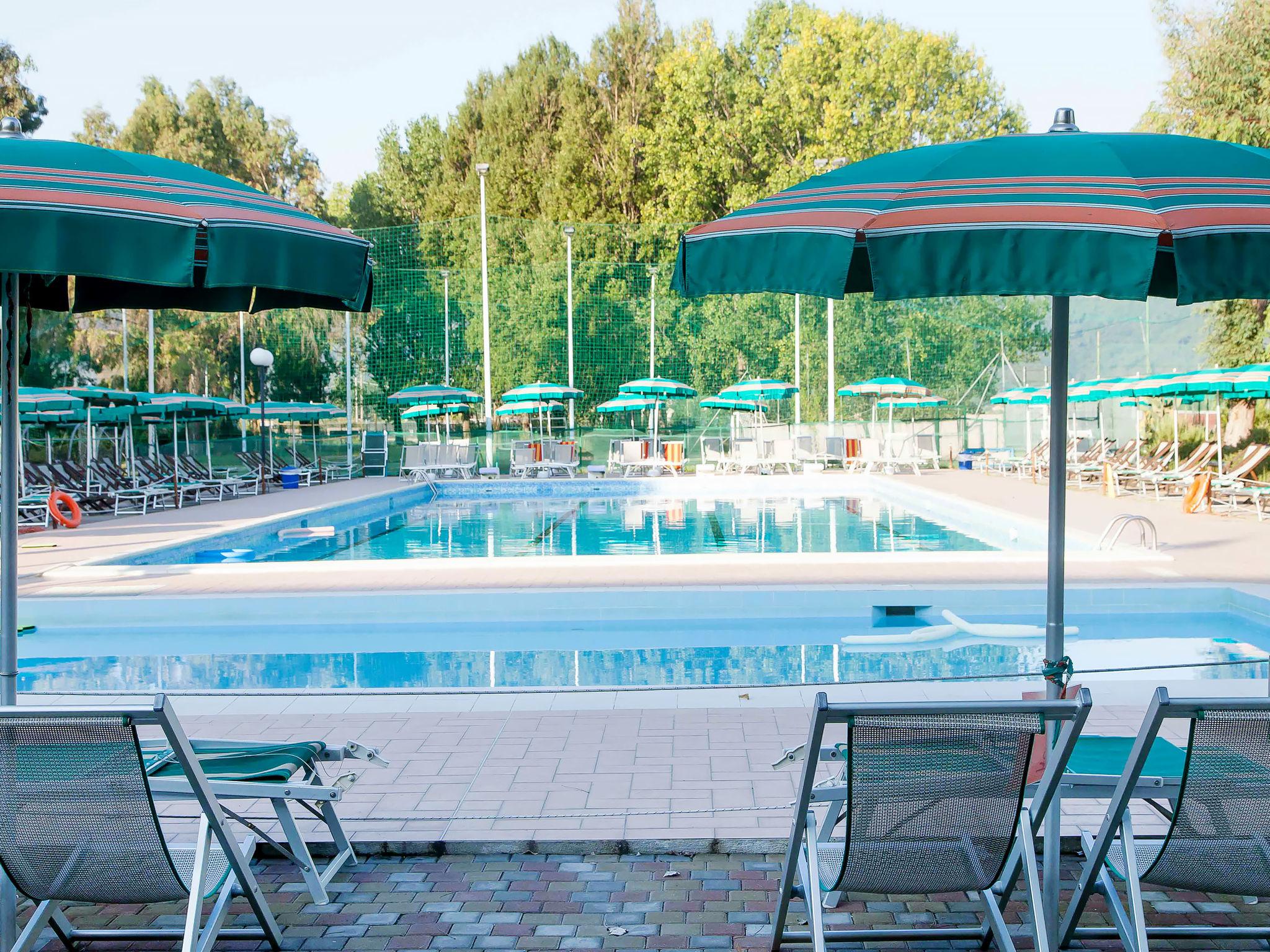 Photo 14 - Appartement de 1 chambre à Luni avec piscine et jardin