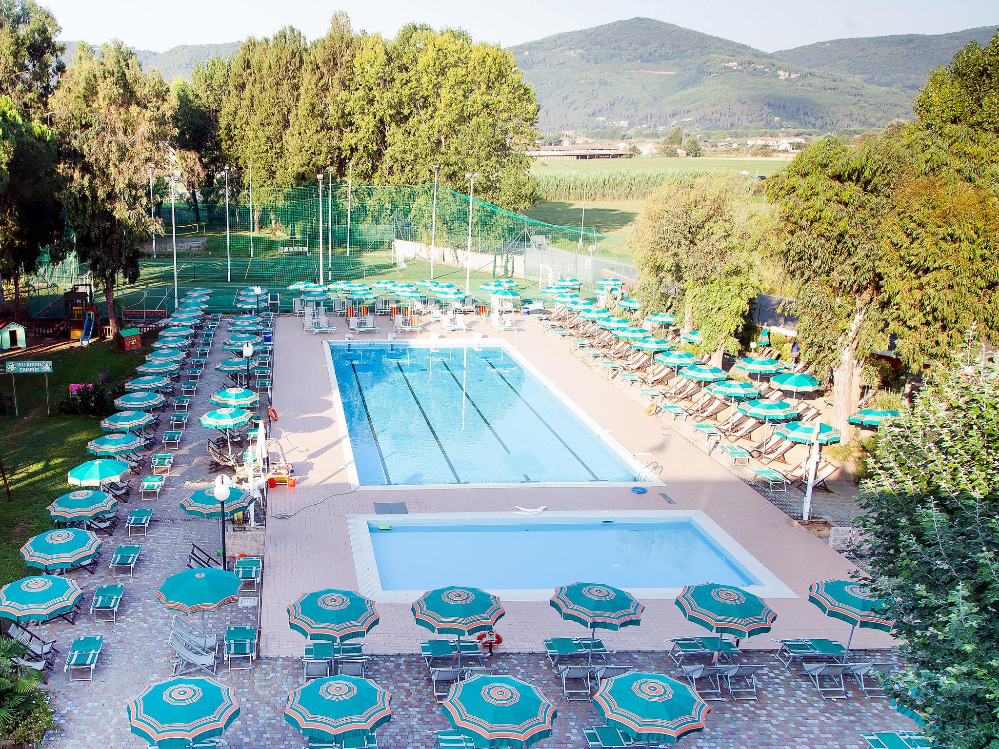 Foto 1 - Appartamento con 1 camera da letto a Luni con piscina e vista mare