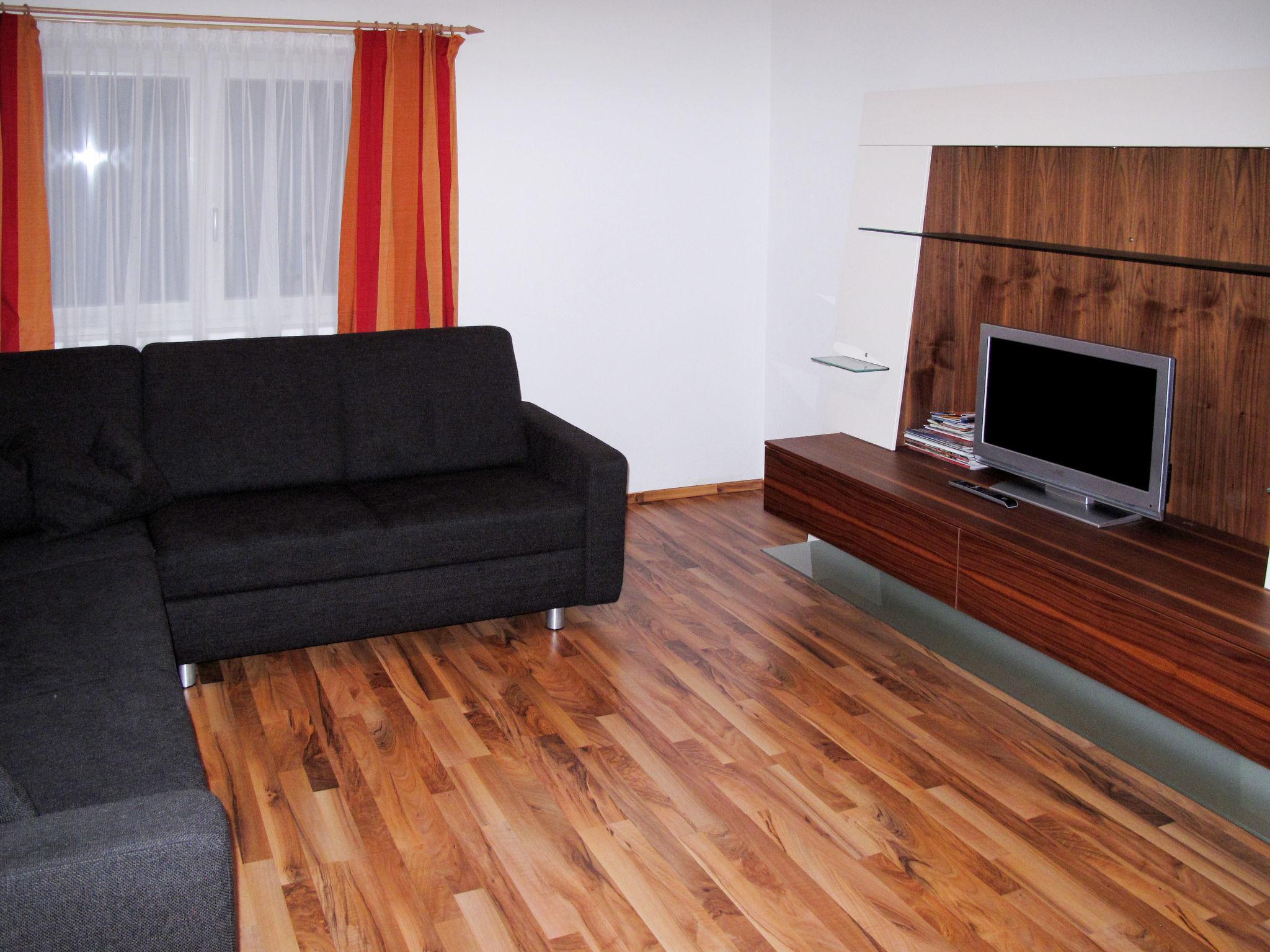 Foto 3 - Apartamento de 1 quarto em Mayrhofen com jardim