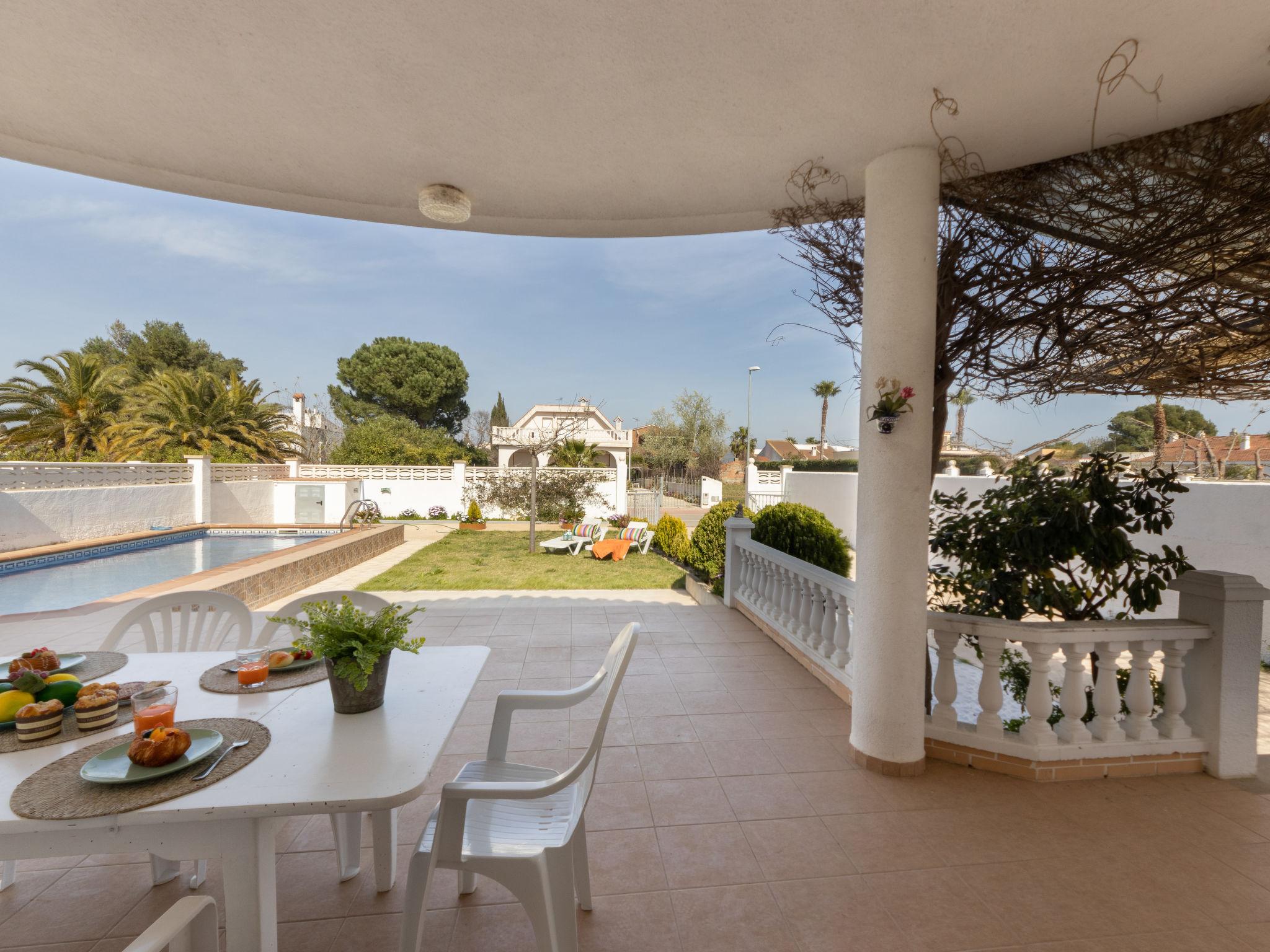 Foto 34 - Casa de 4 habitaciones en Deltebre con piscina privada y vistas al mar