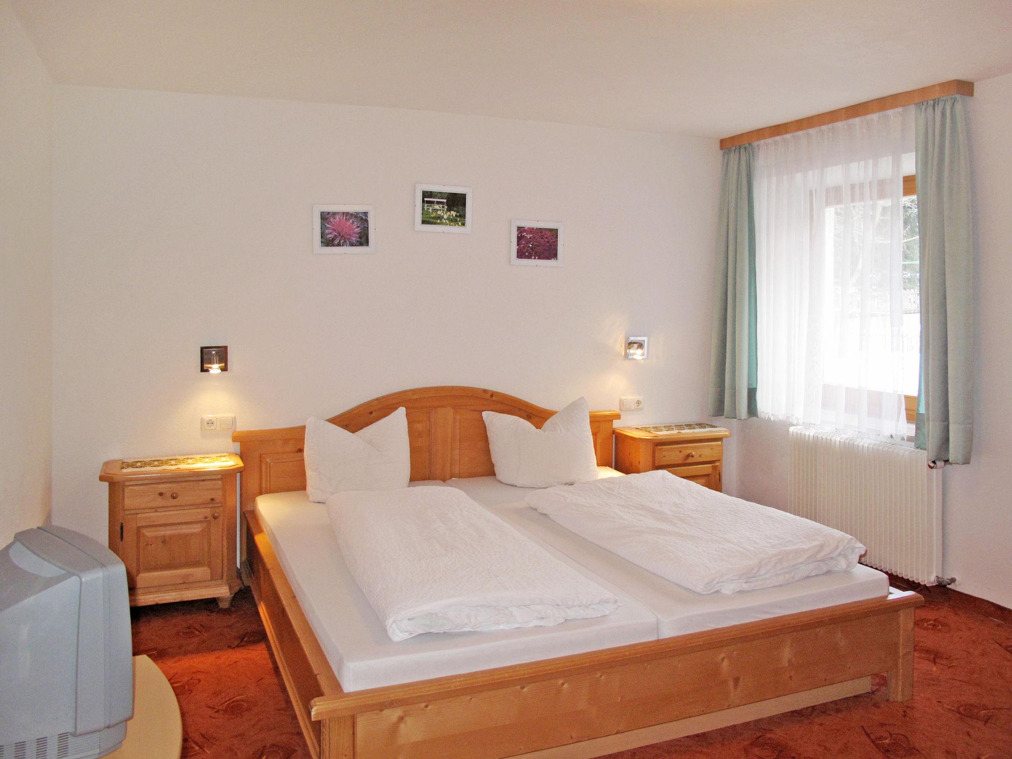 Foto 9 - Appartamento con 3 camere da letto a Graun im Vinschgau con giardino e terrazza