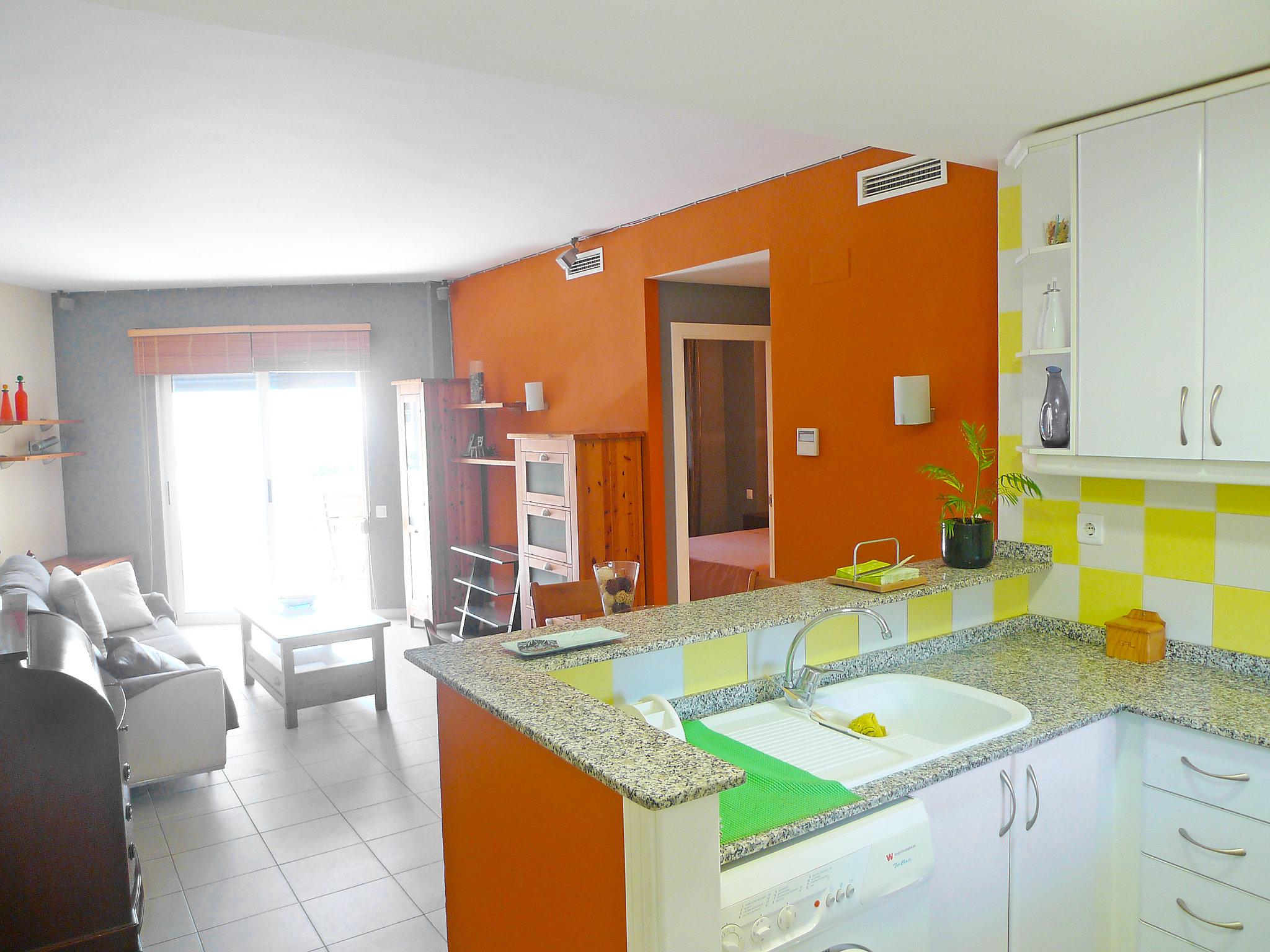 Photo 5 - 2 bedroom Apartment in Dénia with swimming pool and garden