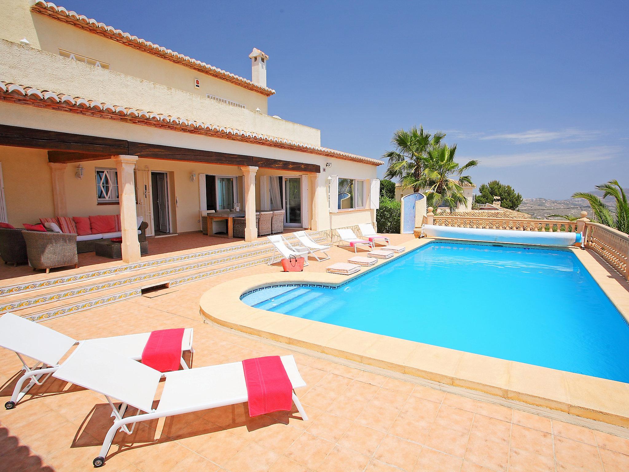 Foto 1 - Casa con 4 camere da letto a Teulada con piscina privata e vista mare