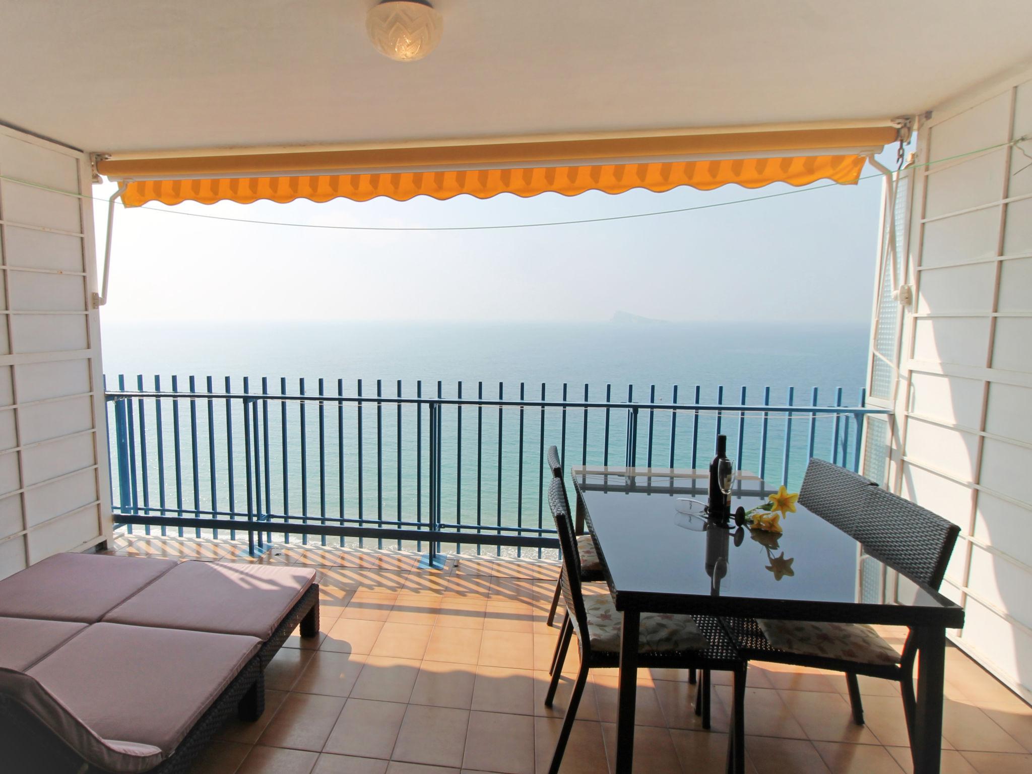 Foto 1 - Apartamento de 2 habitaciones en Benidorm con terraza y vistas al mar