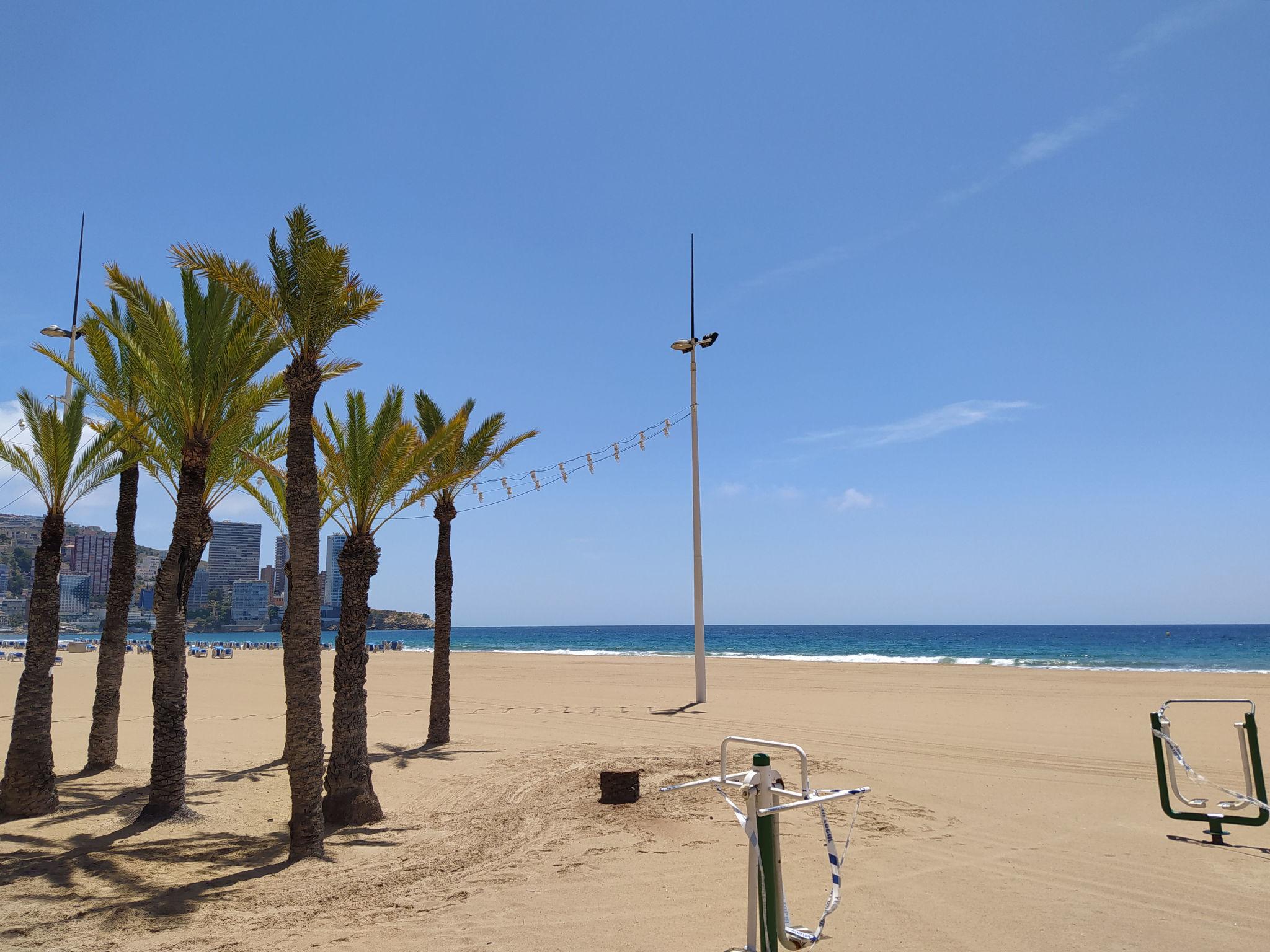 Photo 12 - Appartement de 2 chambres à Benidorm avec terrasse et vues à la mer