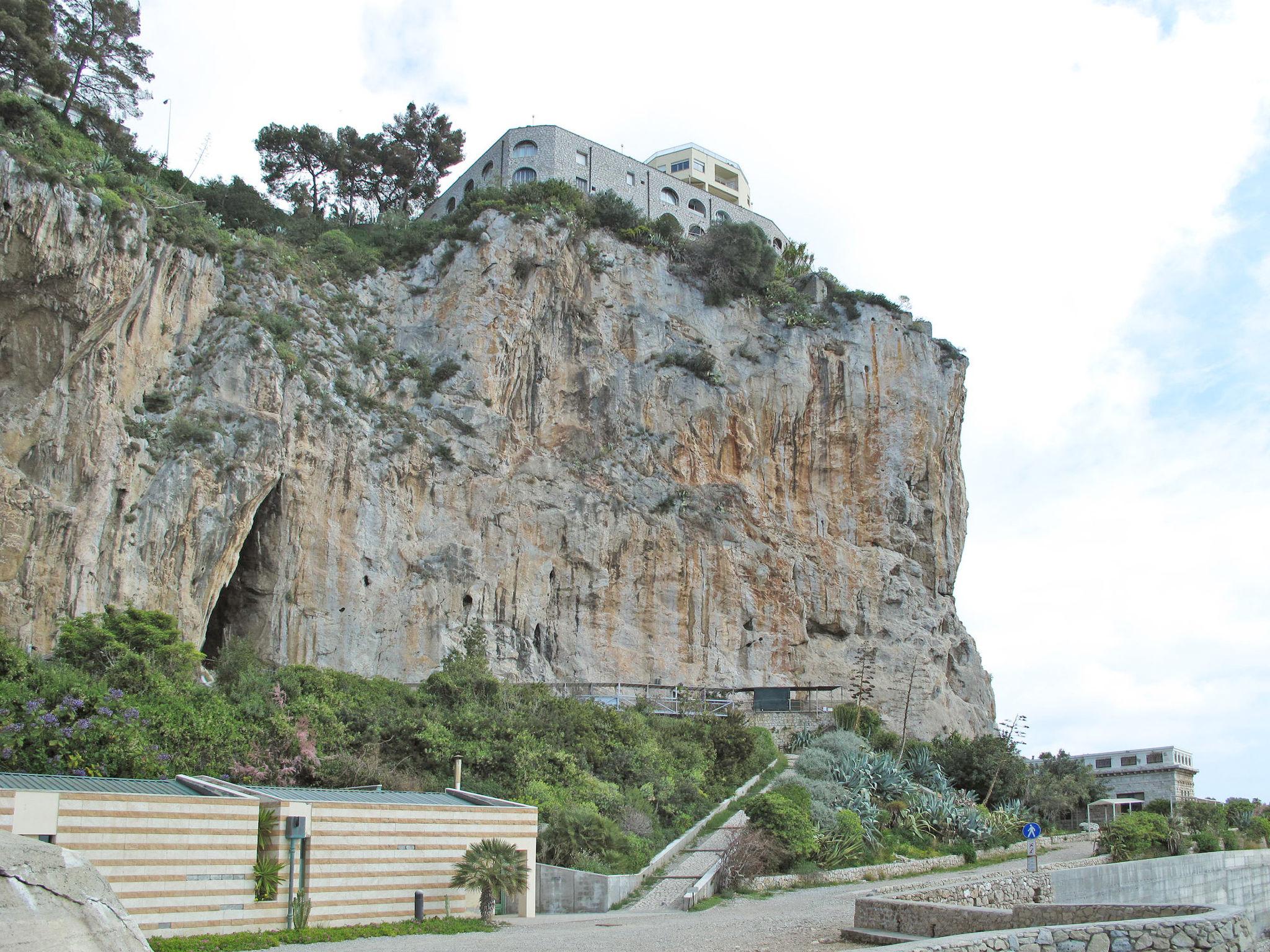 Foto 17 - Appartamento con 2 camere da letto a Ventimiglia con giardino e terrazza