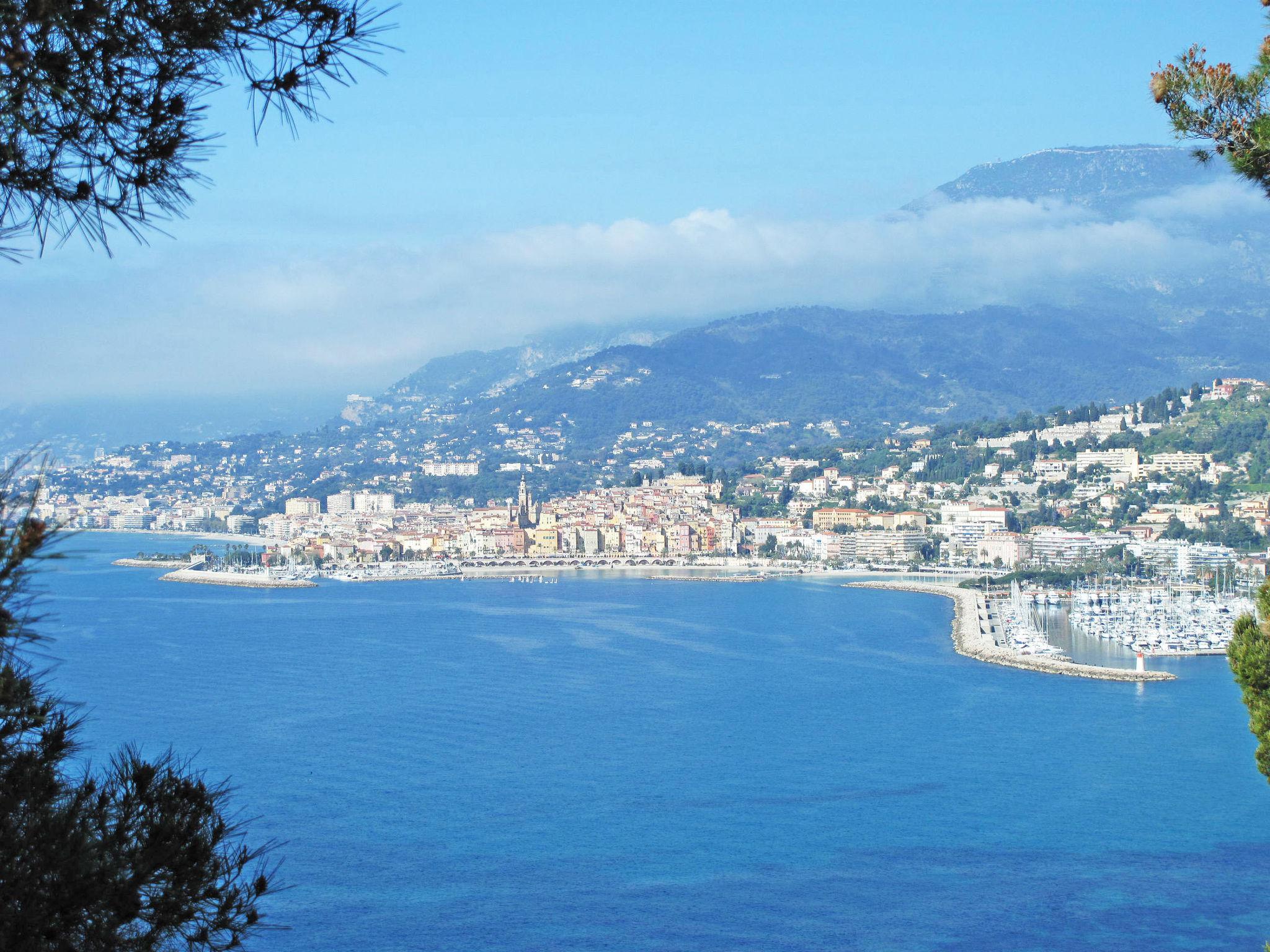 Foto 7 - Apartamento de 2 habitaciones en Ventimiglia con terraza y vistas al mar