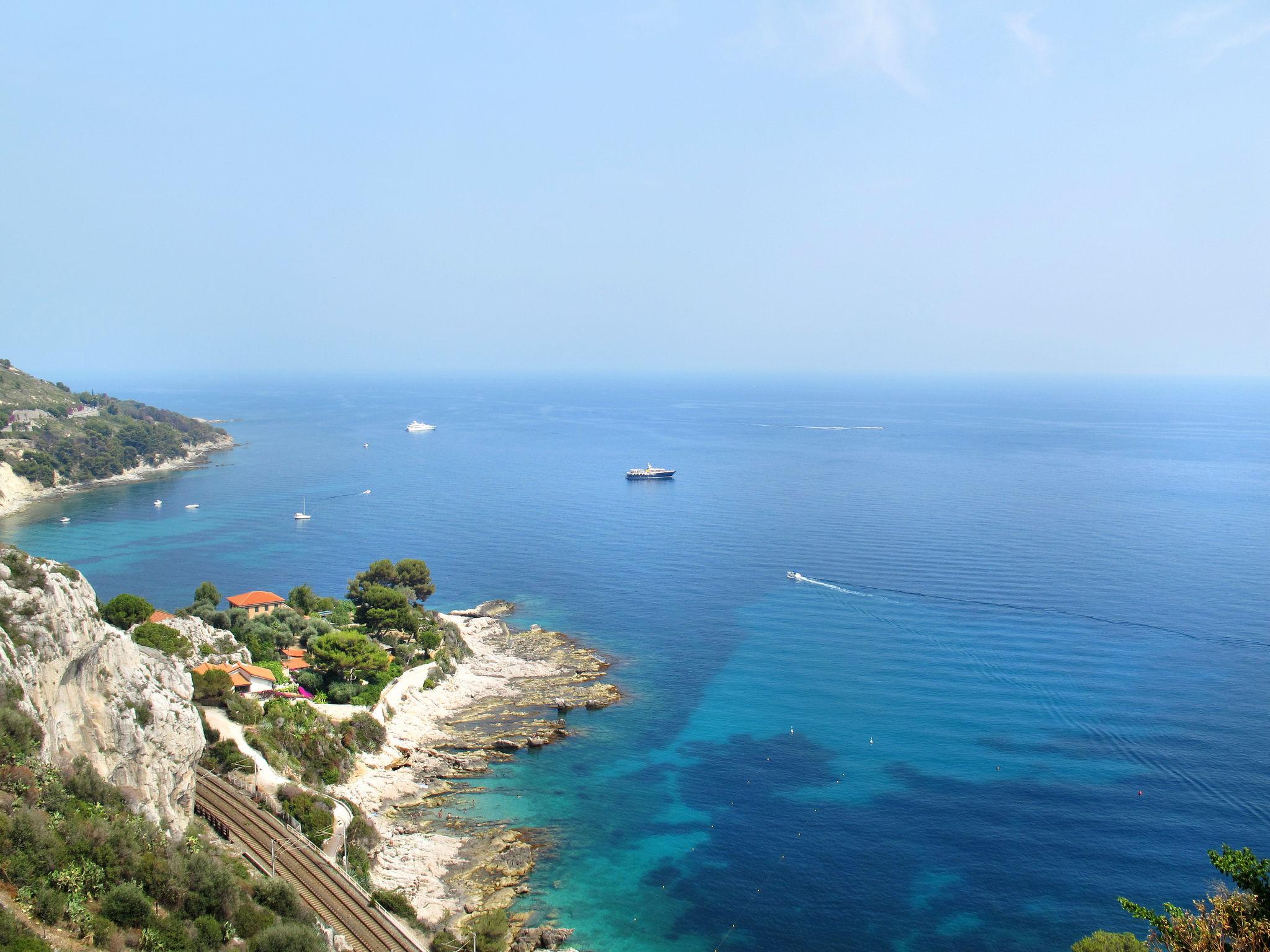 Foto 6 - Apartamento de 2 quartos em Ventimiglia com terraço e vistas do mar