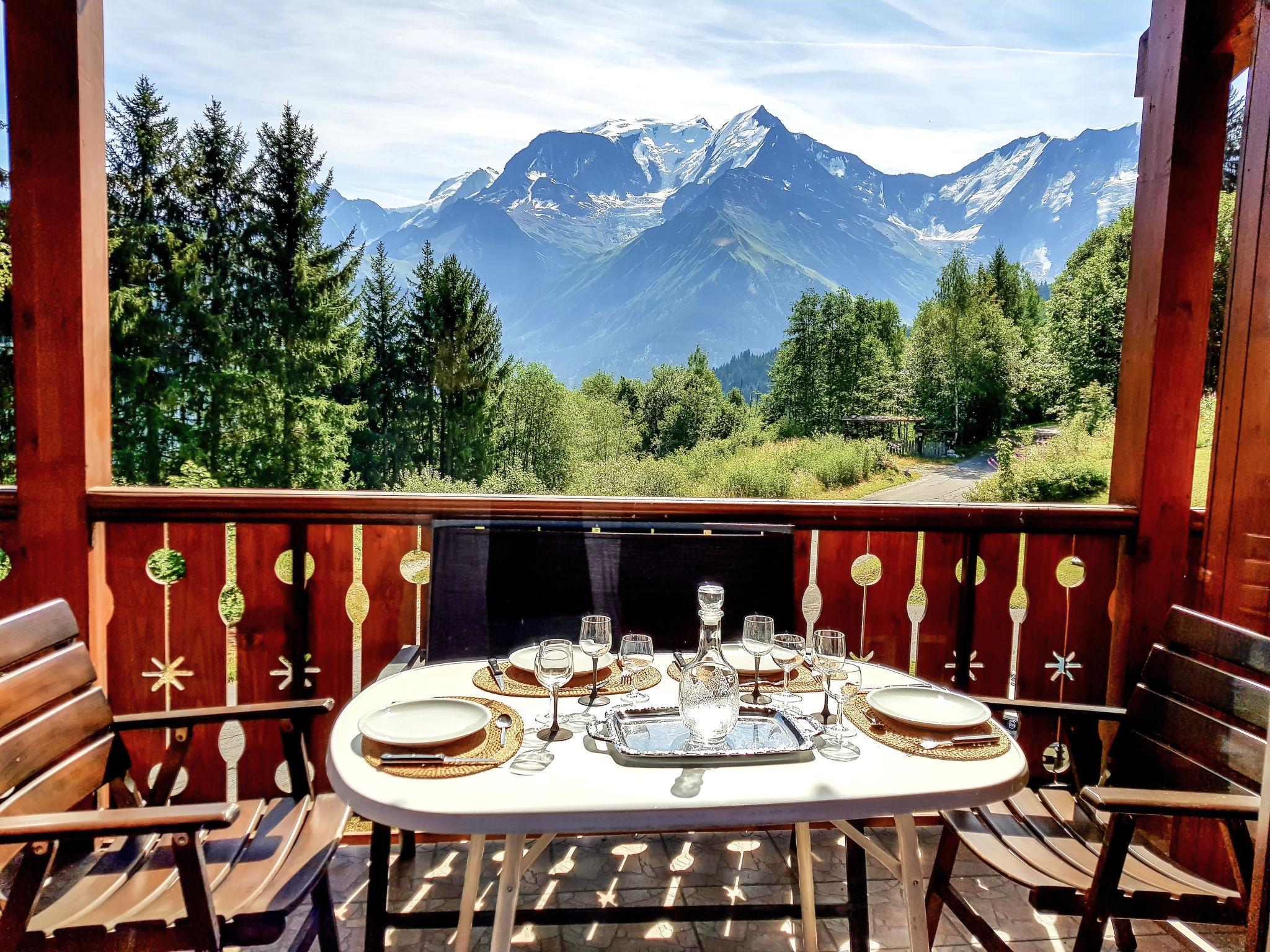 Foto 1 - Appartamento con 2 camere da letto a Saint-Gervais-les-Bains con vista sulle montagne