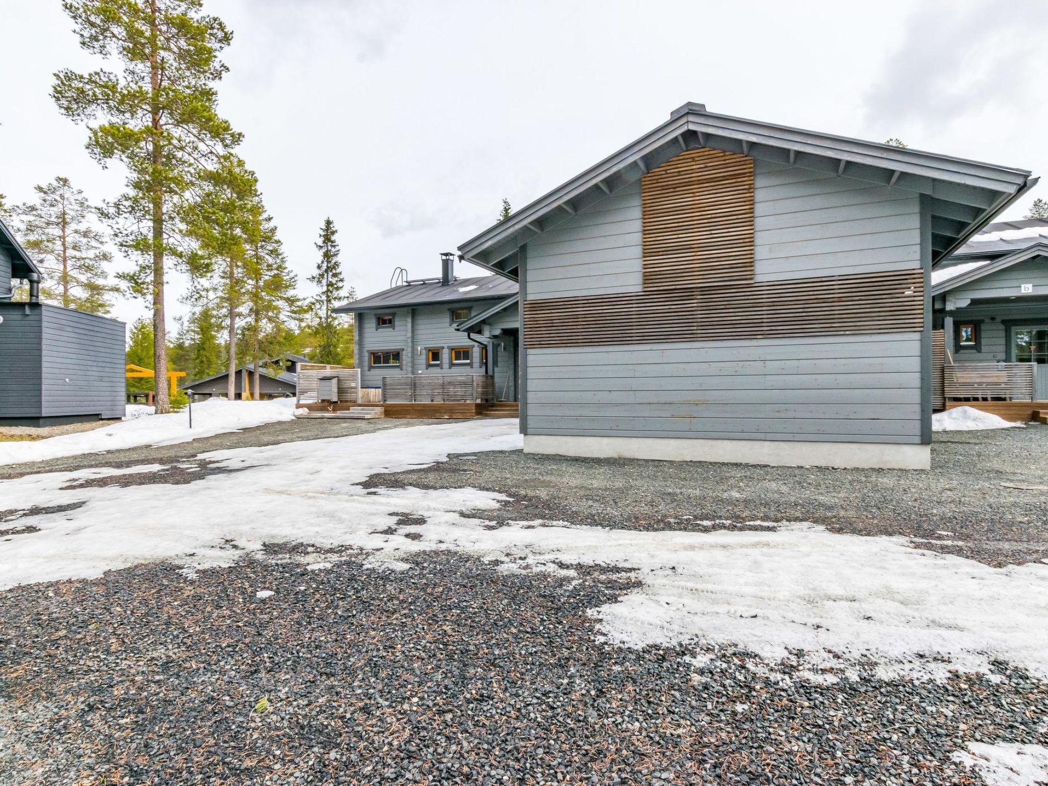 Foto 34 - Casa de 4 habitaciones en Kuusamo con sauna y vistas a la montaña