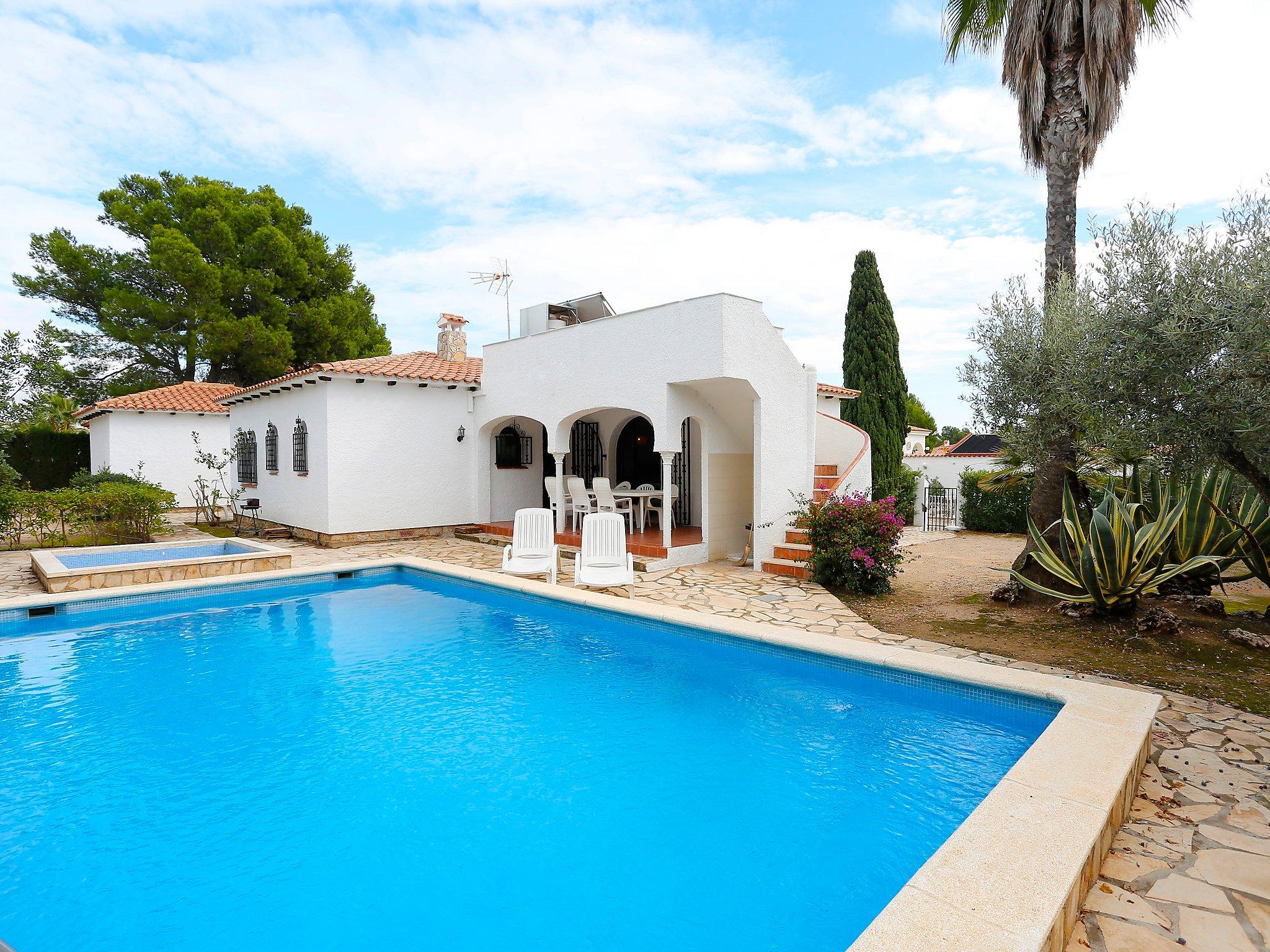 Photo 16 - 3 bedroom House in Mont-roig del Camp with private pool and sea view