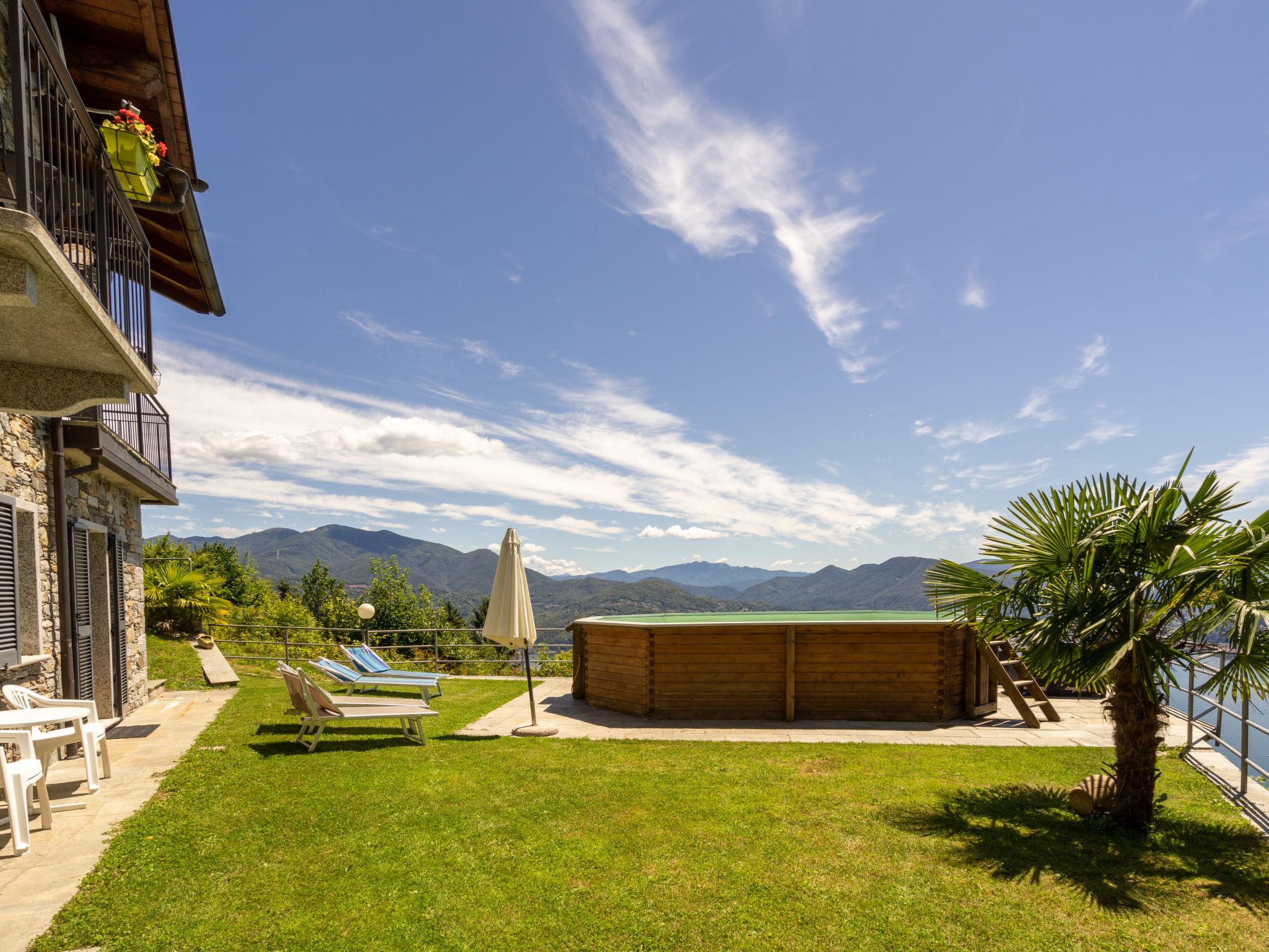 Foto 19 - Casa de 2 quartos em Trarego Viggiona com piscina privada e vista para a montanha