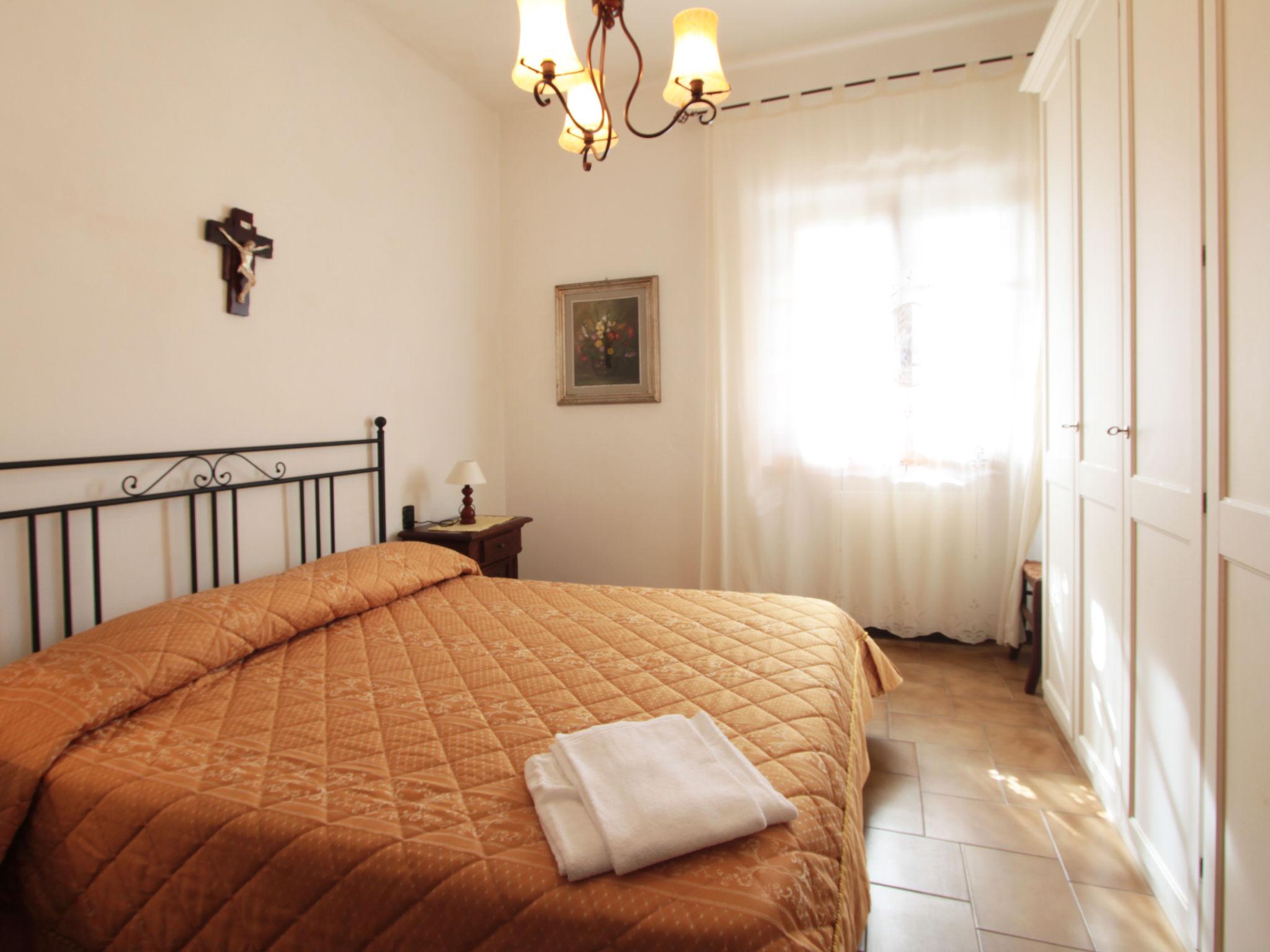 Photo 10 - Maison de 2 chambres à Forte dei Marmi avec jardin et vues à la mer