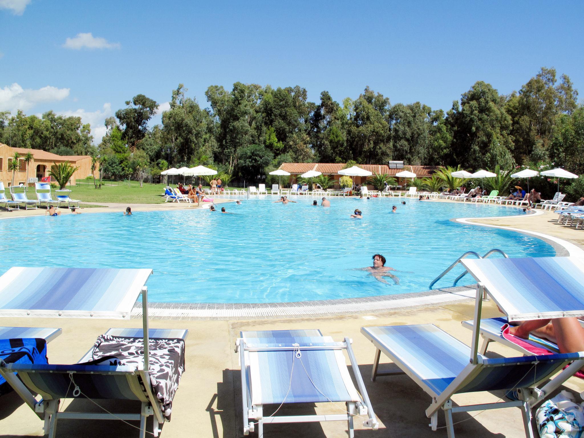 Photo 12 - Apartment in Muravera with swimming pool and terrace