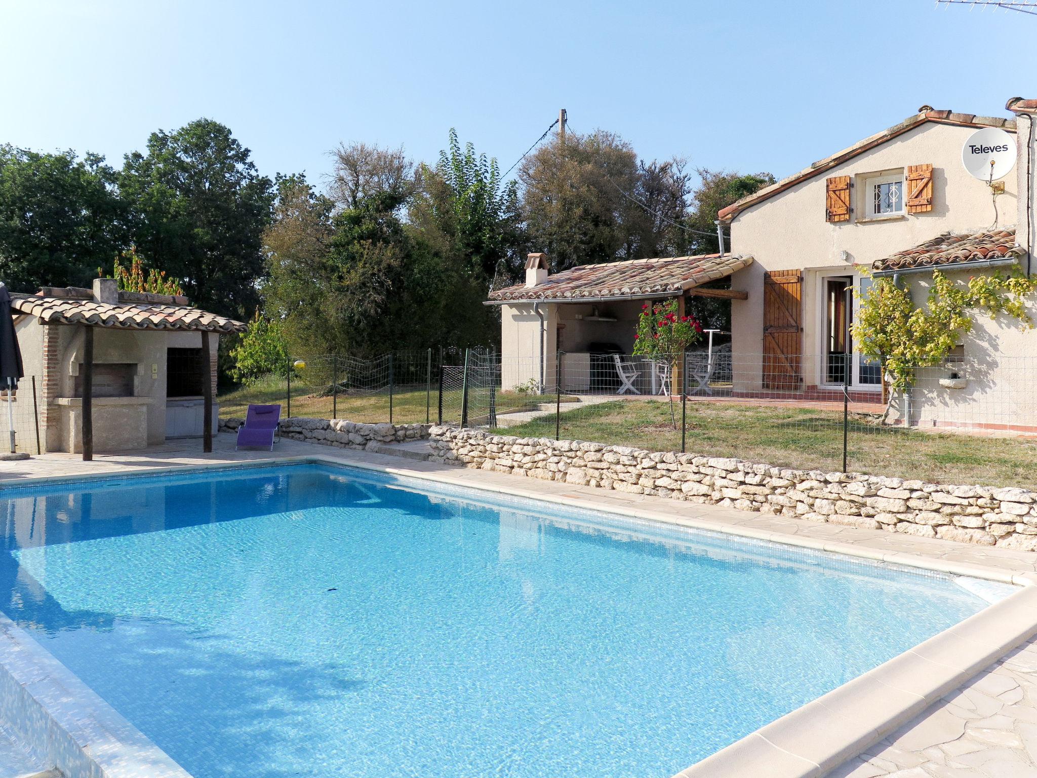 Foto 1 - Casa con 3 camere da letto a L'Honor-de-Cos con piscina privata e giardino