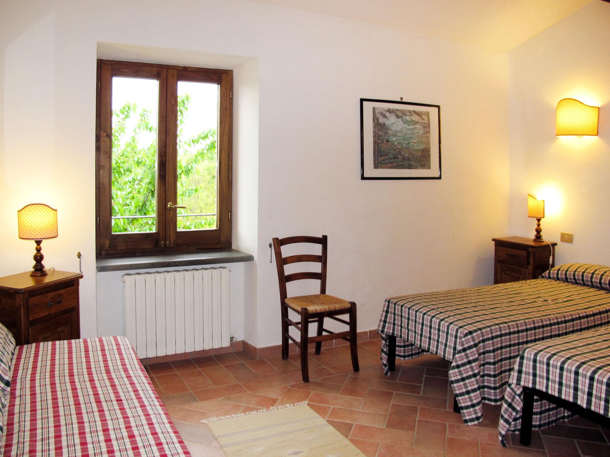 Photo 9 - Maison de 1 chambre à Orvieto avec piscine et jardin