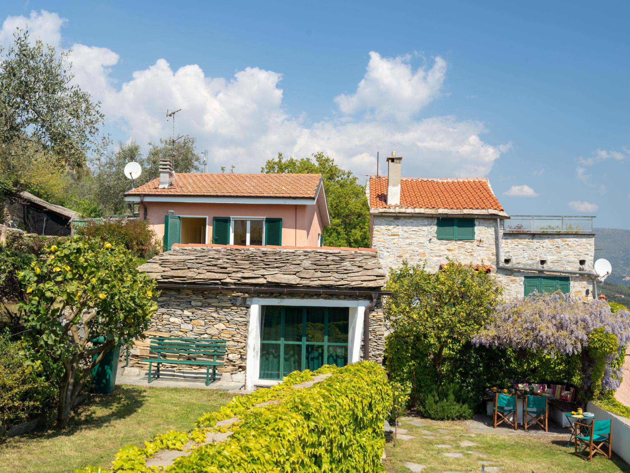 Foto 19 - Haus mit 2 Schlafzimmern in Dolcedo mit schwimmbad und garten