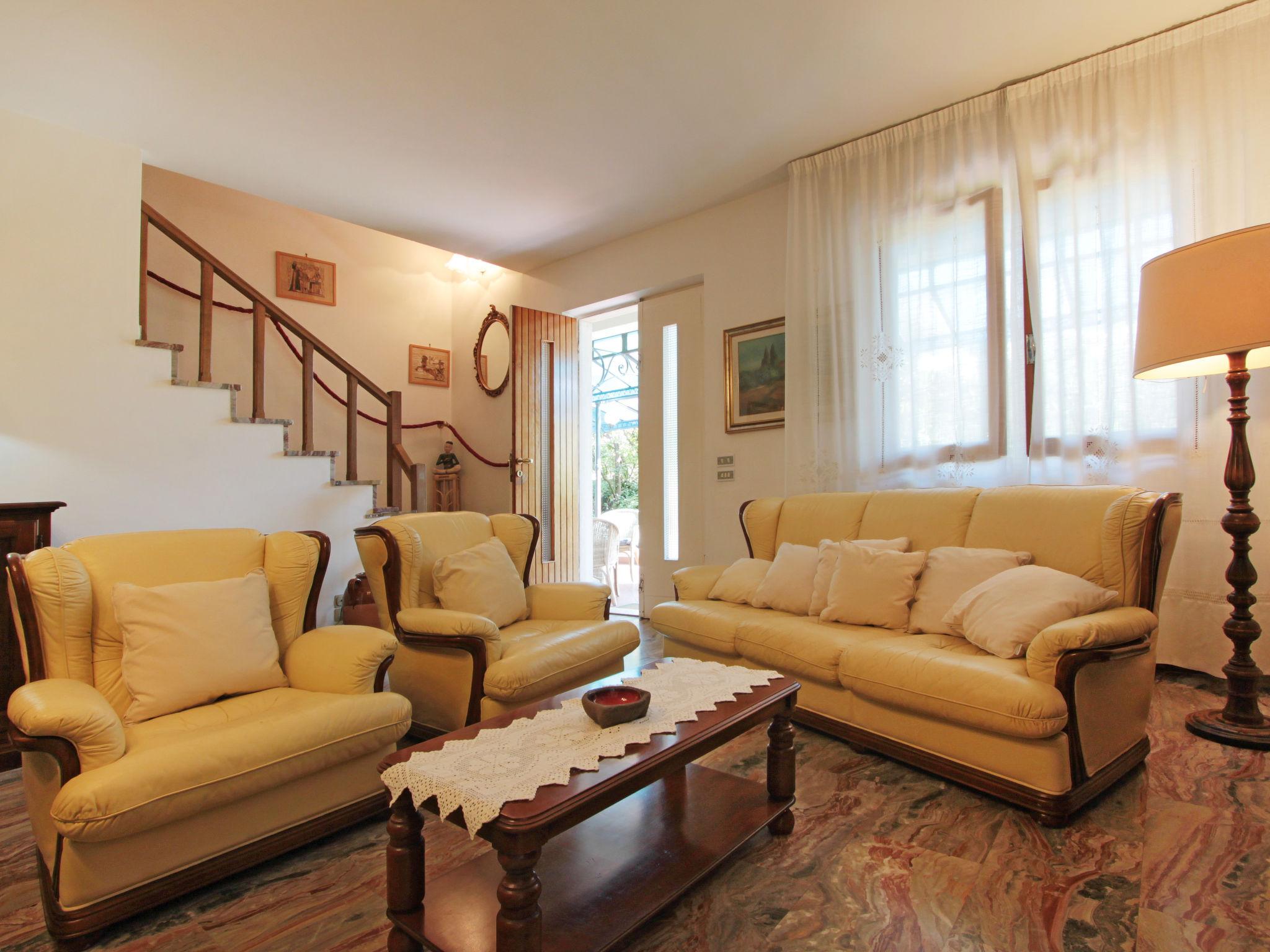 Photo 6 - 5 bedroom House in Forte dei Marmi with garden and sea view