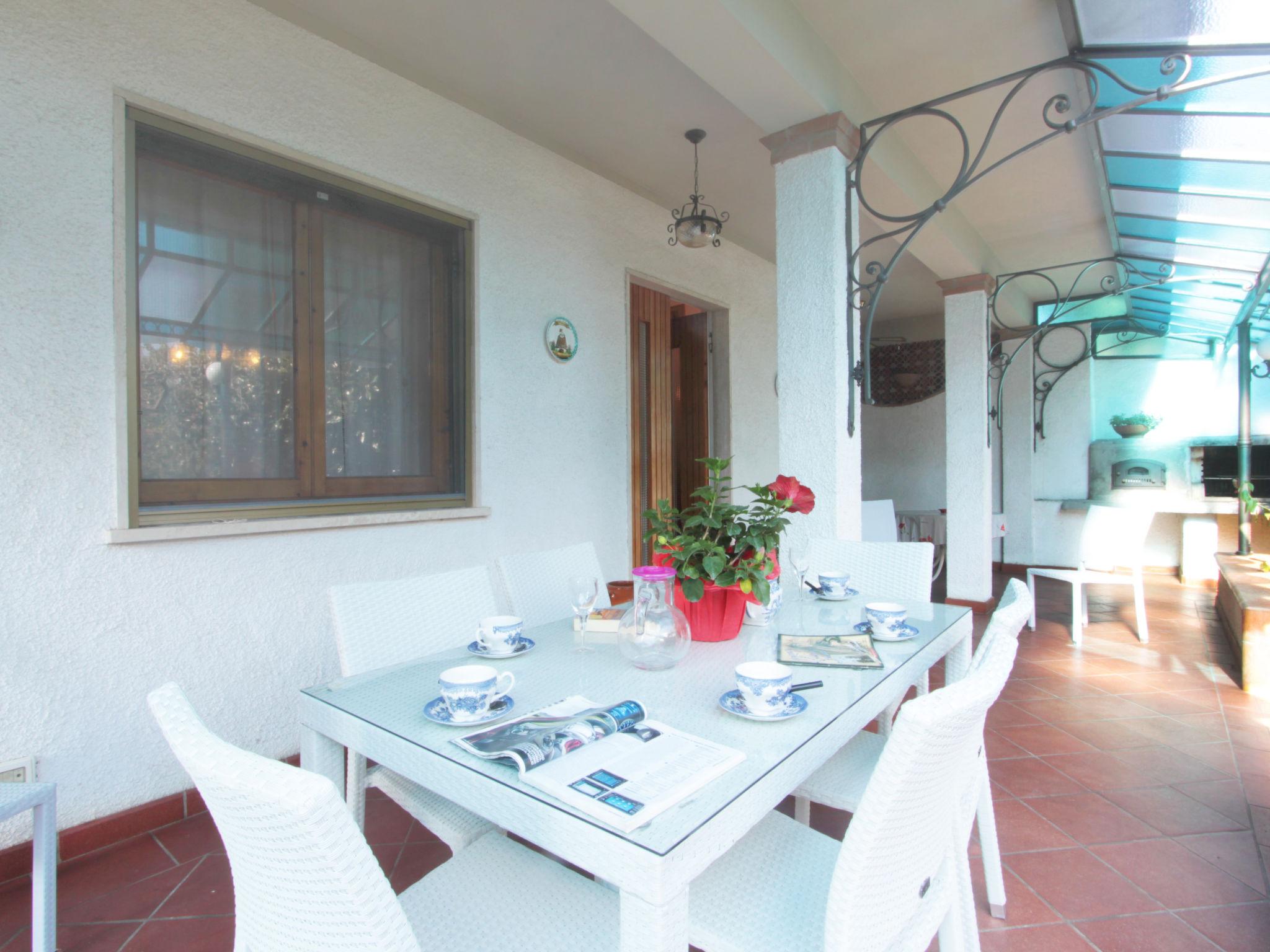 Photo 27 - Maison de 5 chambres à Forte dei Marmi avec jardin et vues à la mer