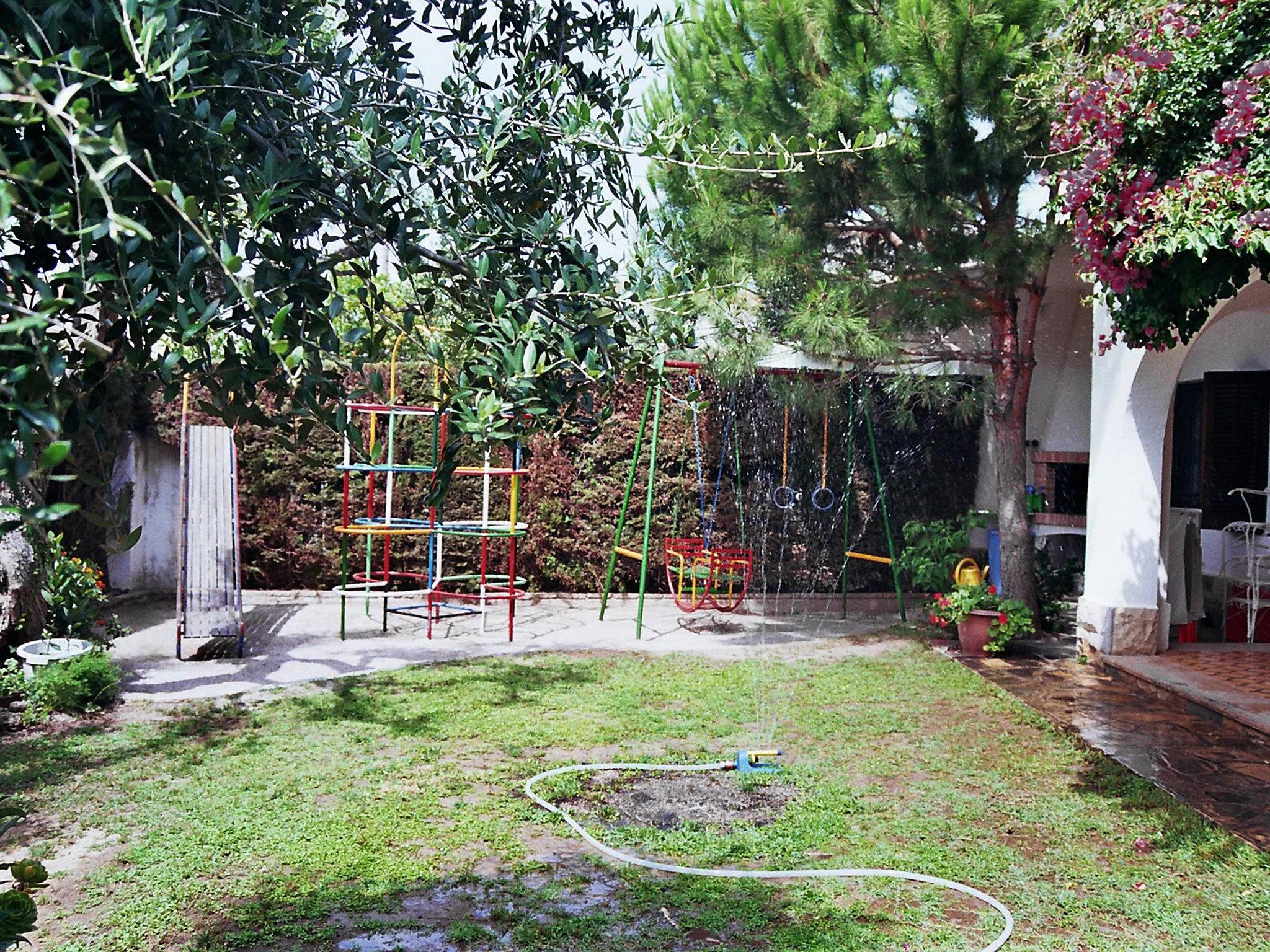 Photo 10 - Maison de 4 chambres à Cambrils avec jardin et vues à la mer