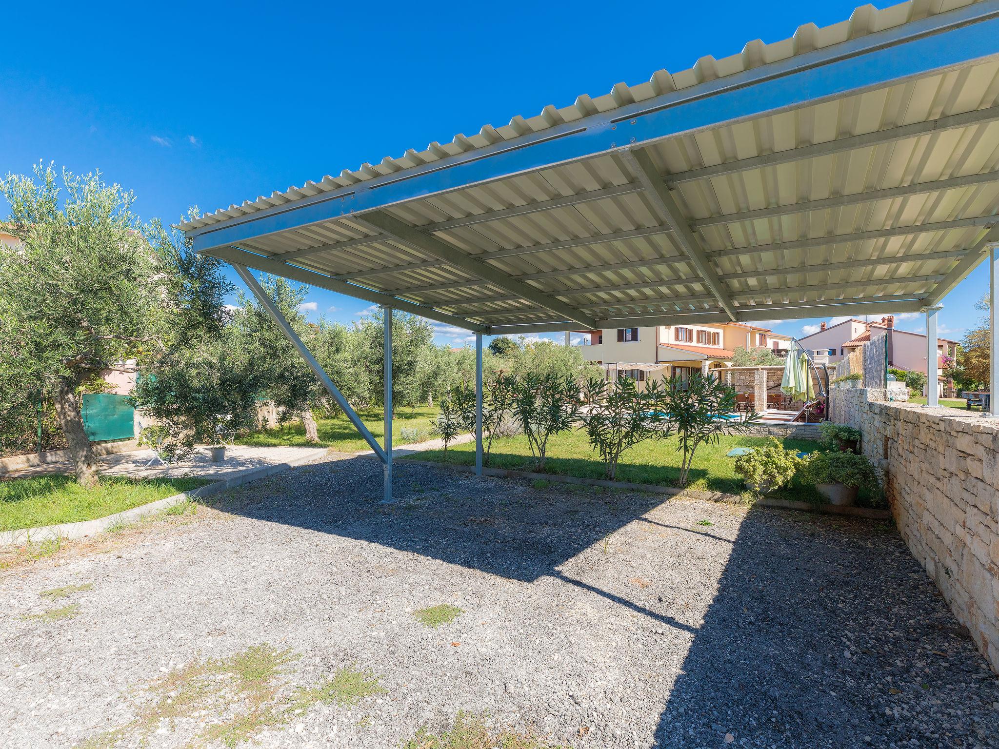 Foto 43 - Casa de 4 quartos em Vodnjan com piscina privada e vistas do mar