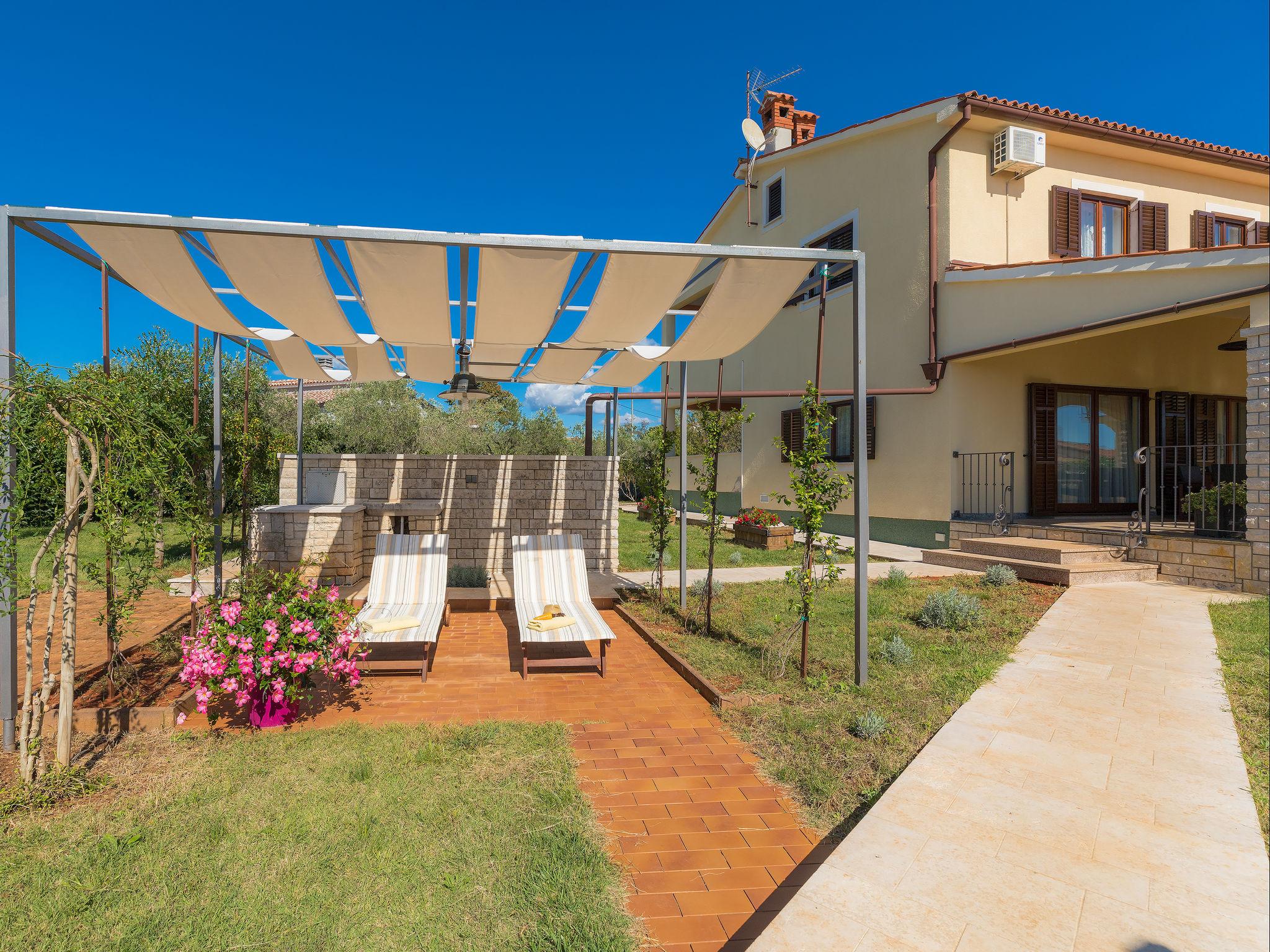 Photo 6 - Maison de 4 chambres à Vodnjan avec piscine privée et jardin